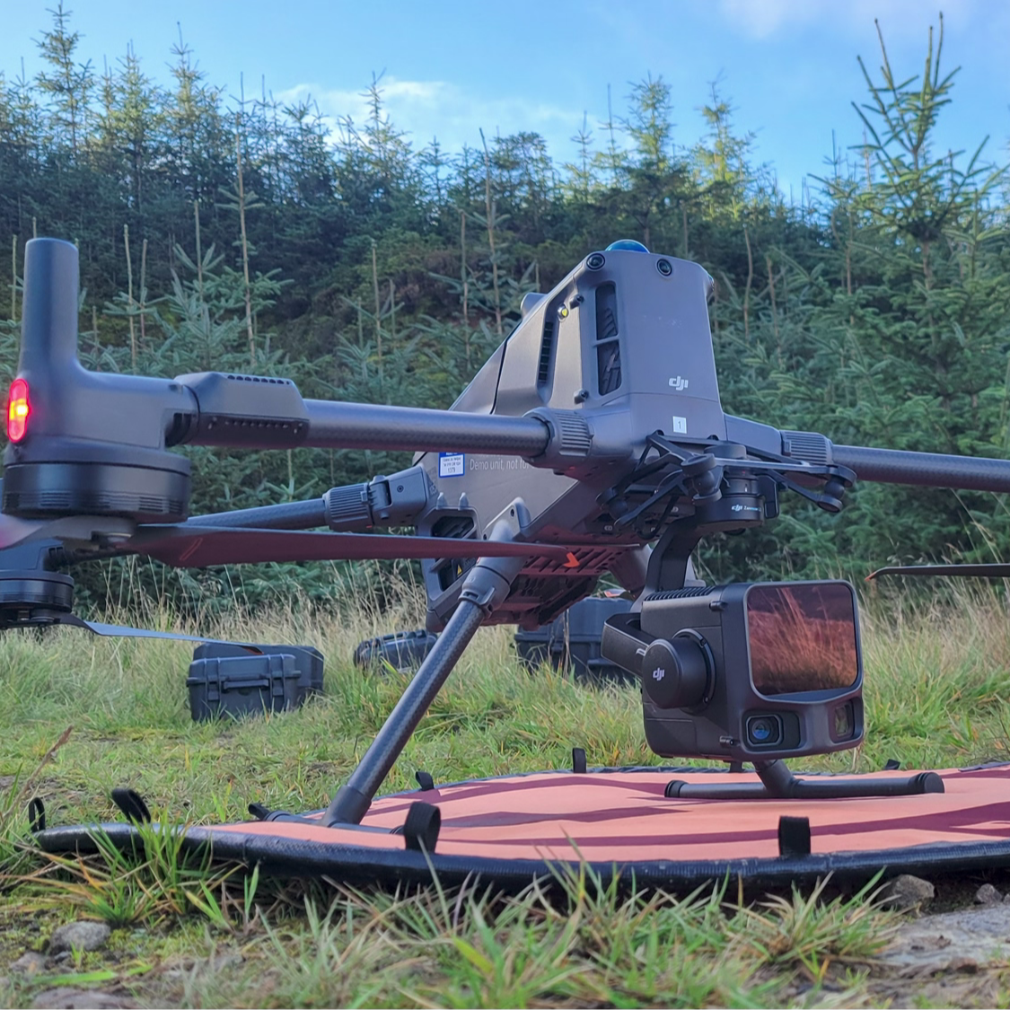 DJI Zenmuse L3 and DJI M400 drone.