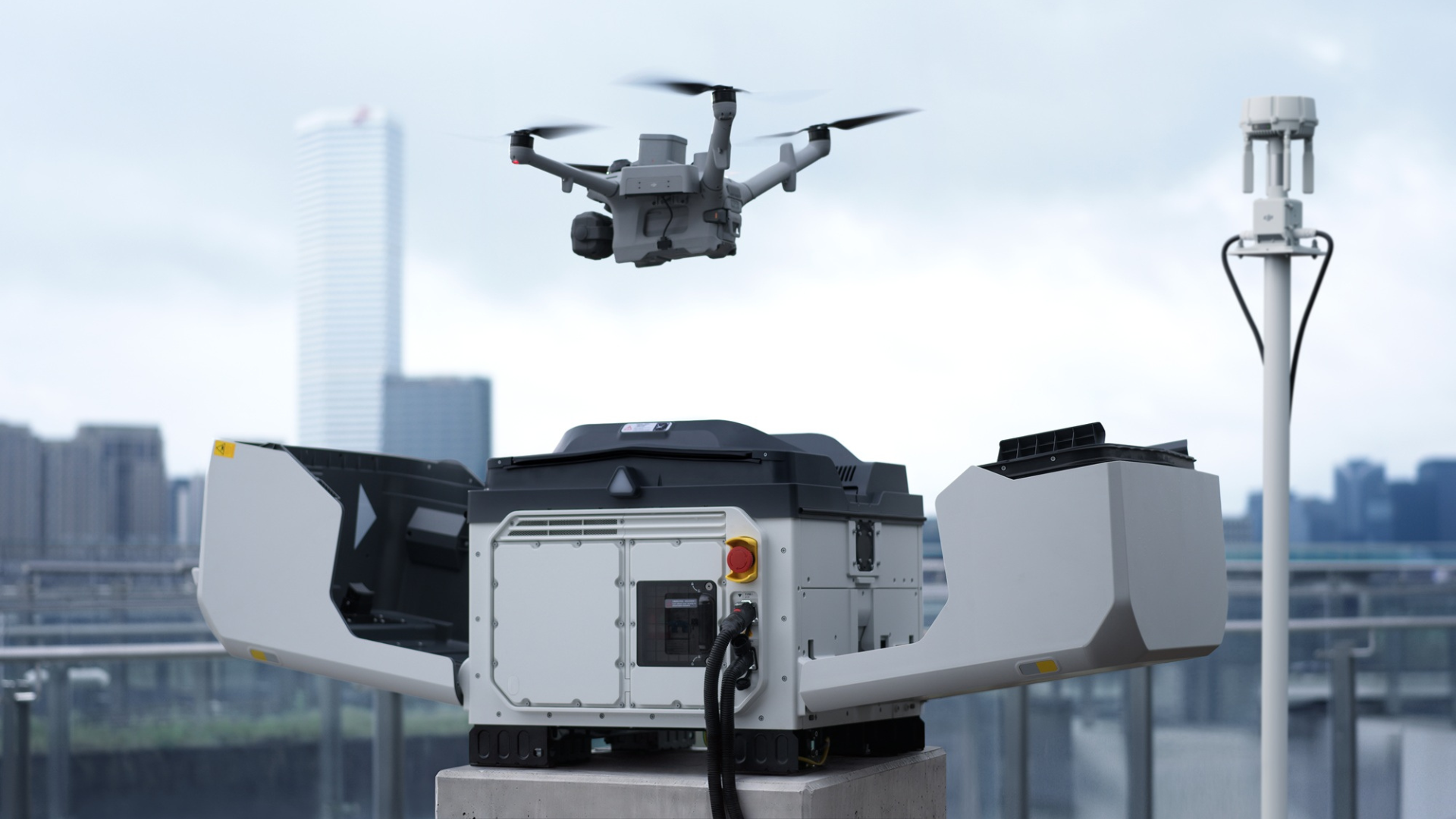 DJI Dock 4 and Matrice 5TD: Features and specs