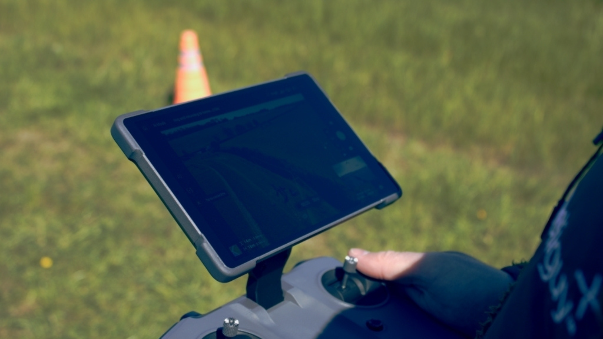 Review and Demo of the DJI RC Pro 2 & RC 2 Built-In Flight Simulator