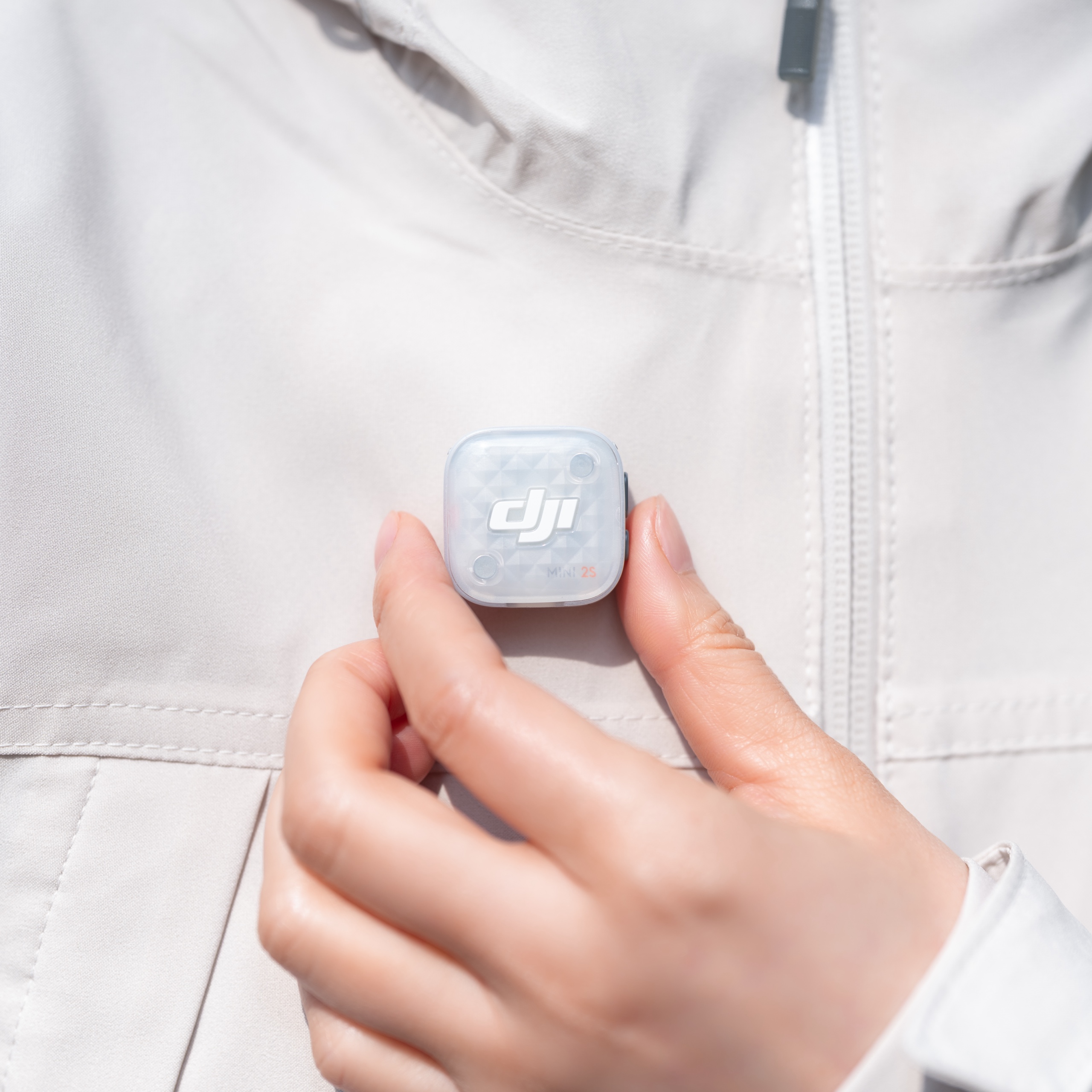 DJI Mic Mini 2S Transmitter.
