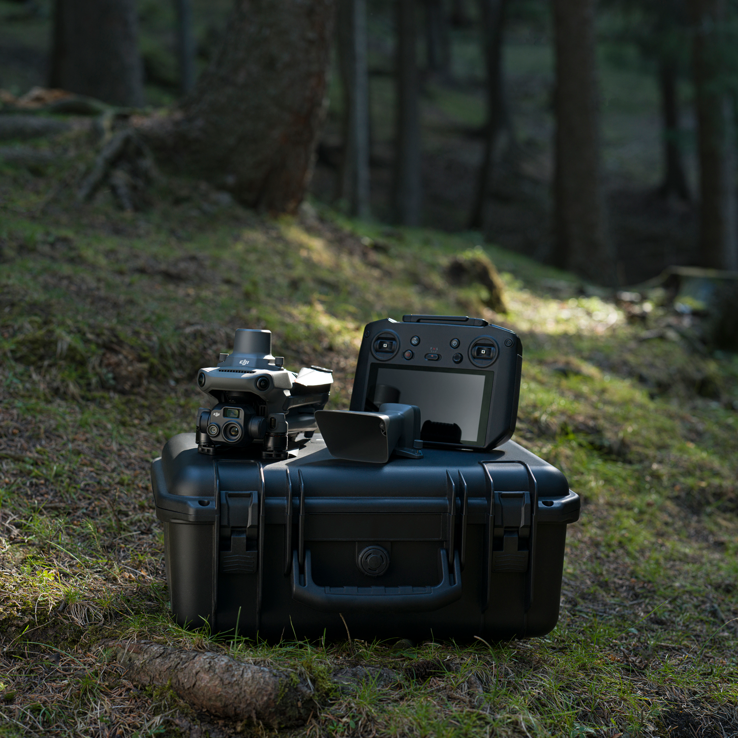 Mavic 3 Thermal is compatible with a range of accessories.