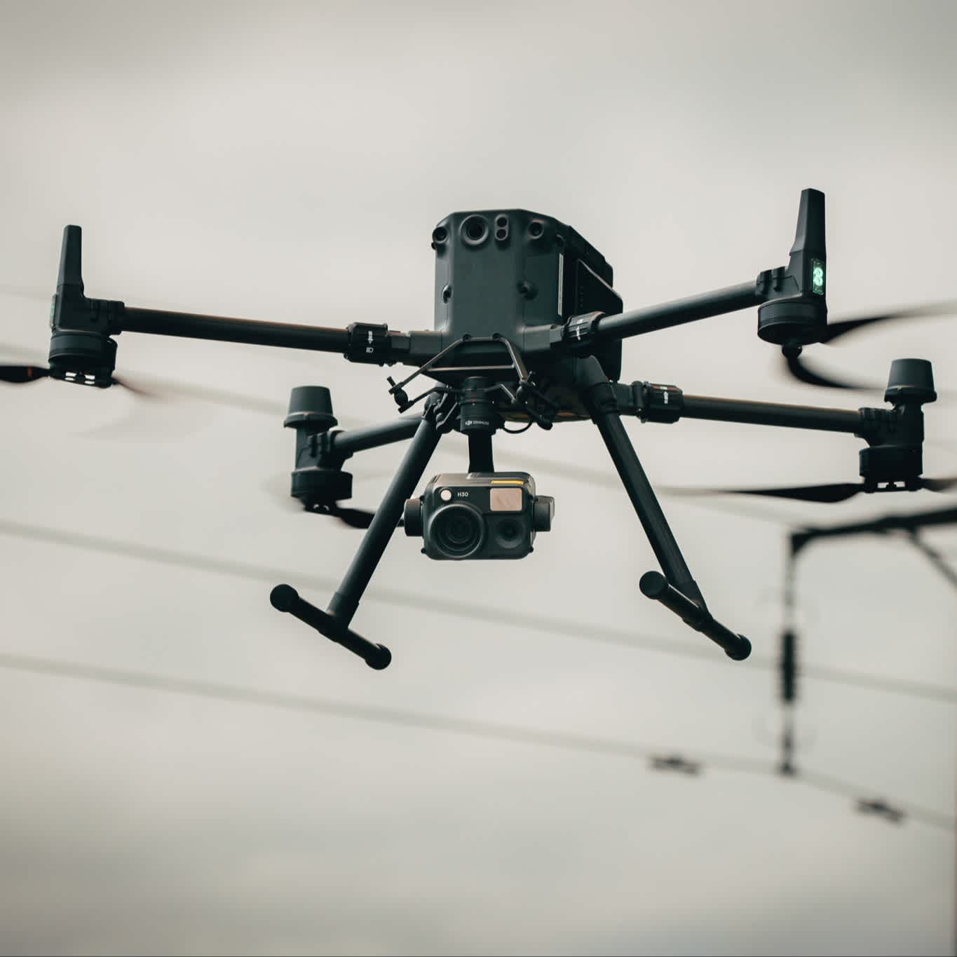 DJI Zenmuse H30 hybrid drone payload.