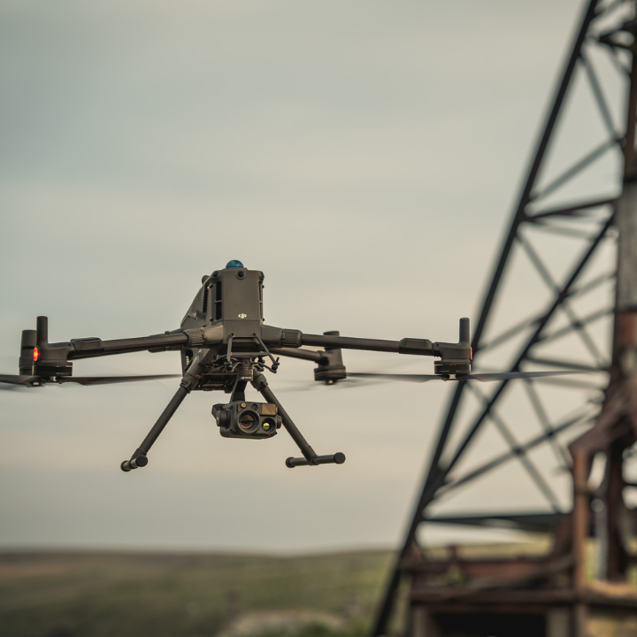 DJI Zenmuse H30T with DJI M400.