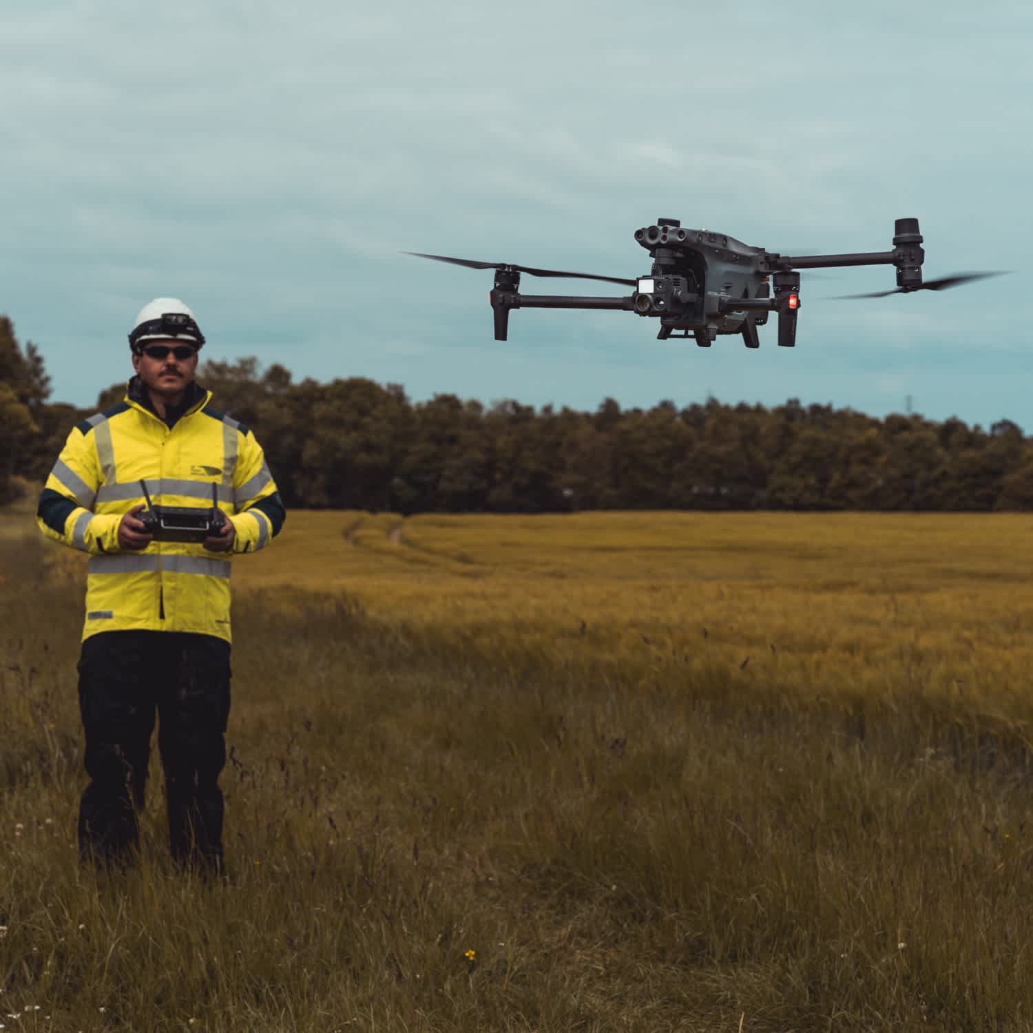 DJI M30 Series in flight.