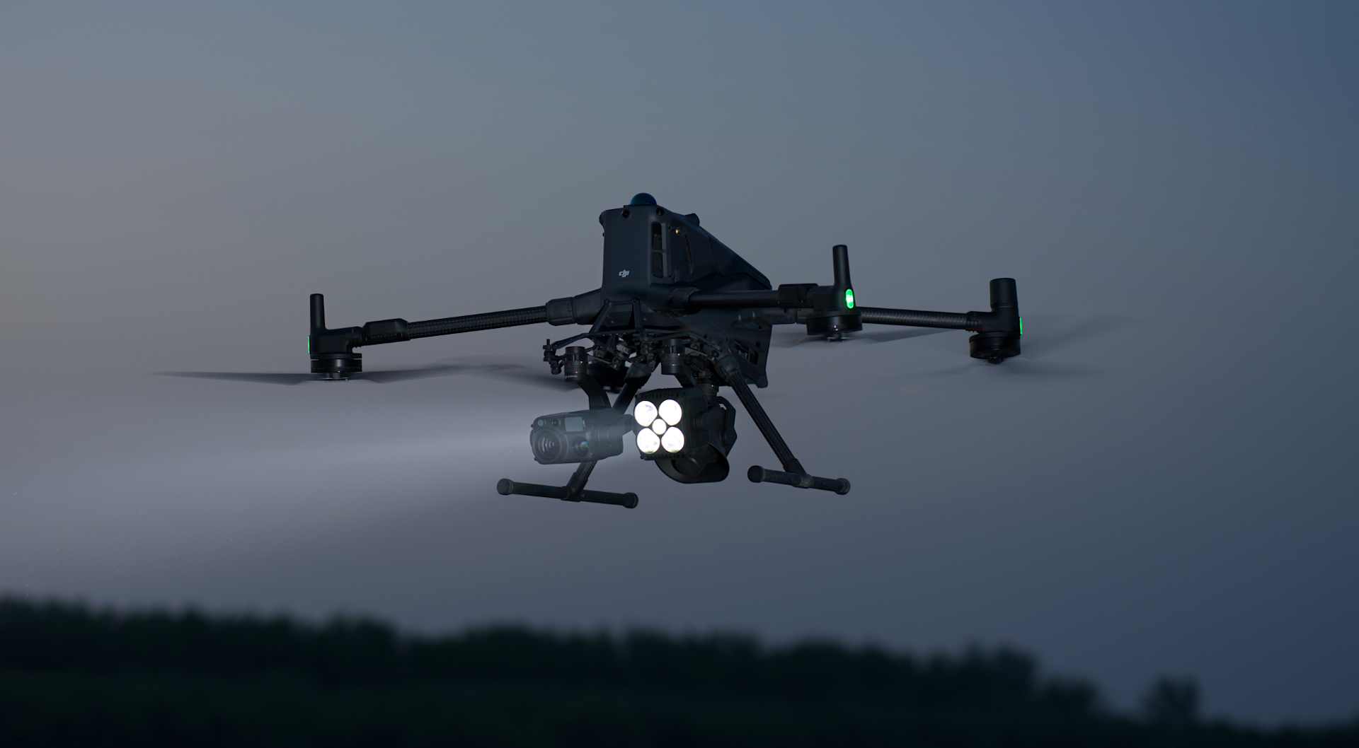 DJI M400 multi-payload support.