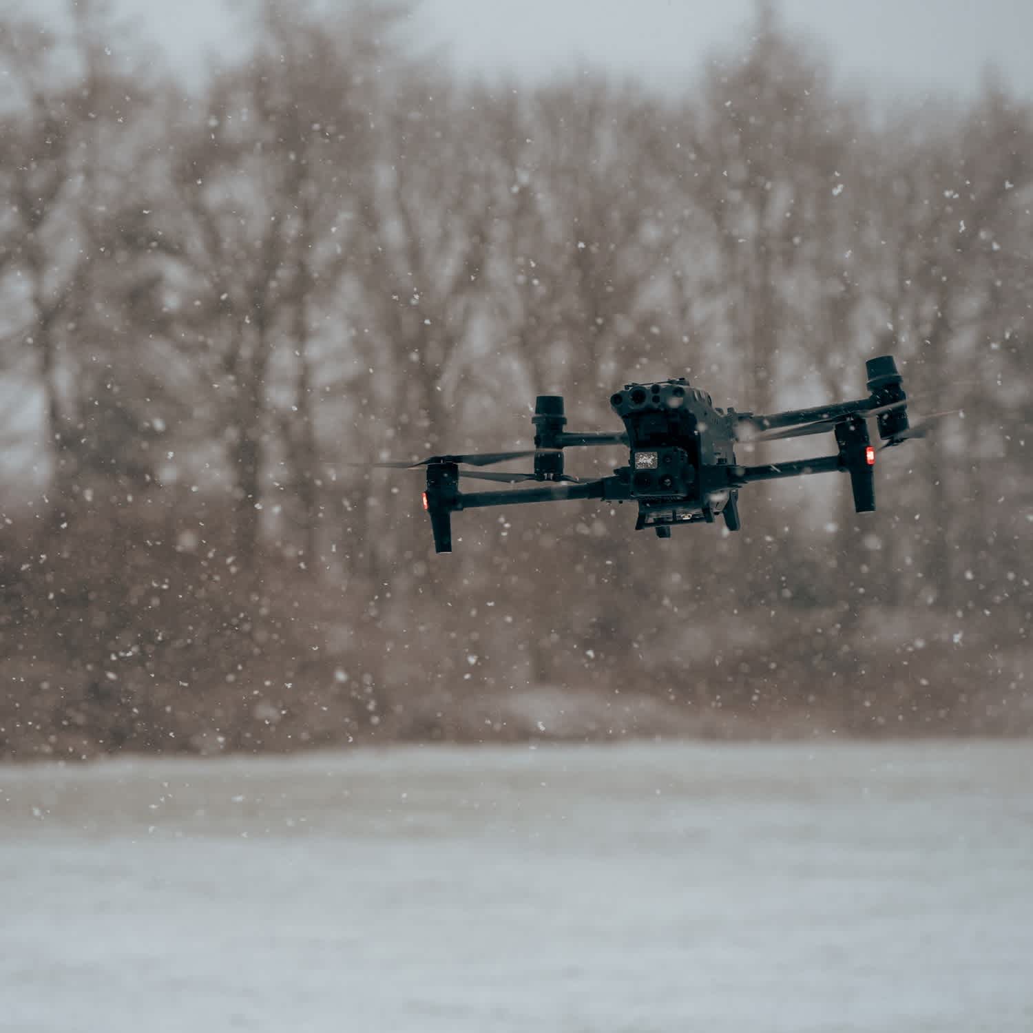 DJI M30 Series in flight.