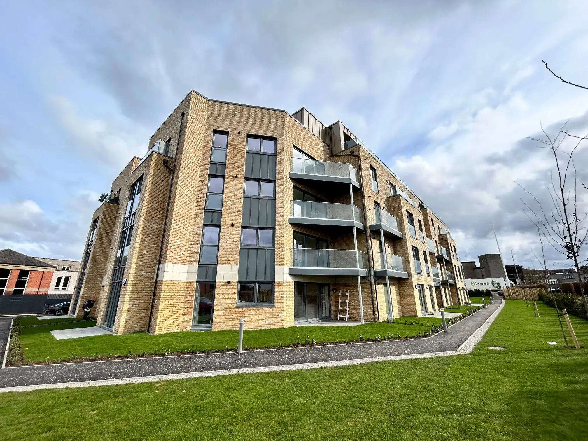 Niveus bricks - Flats Shawlands, Glasgow flats