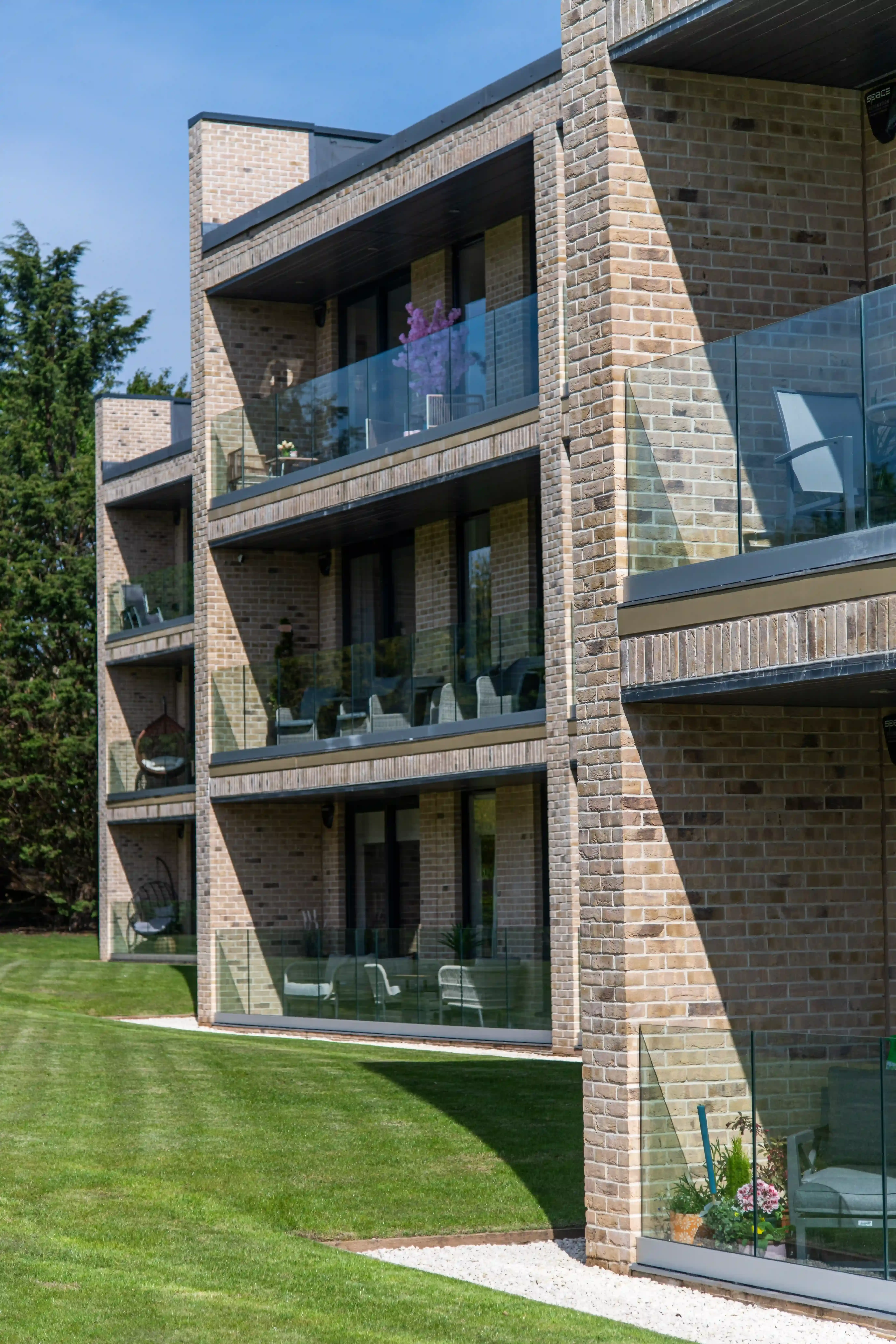 The Fairways Golf Club, Strathaven, Ivanhoe Cream Original Bricks