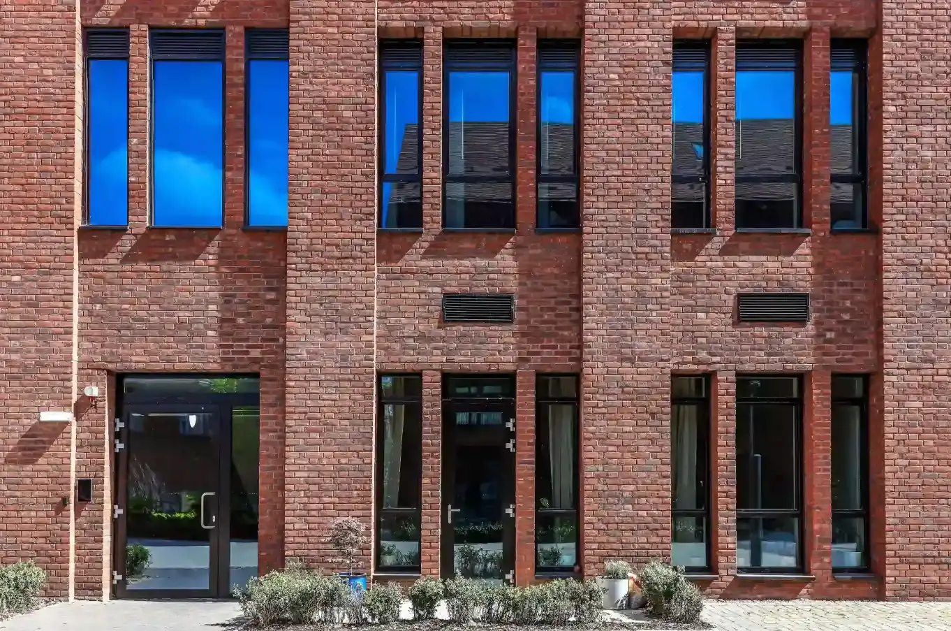 The Setl Project - Arden Weathered Red bricks