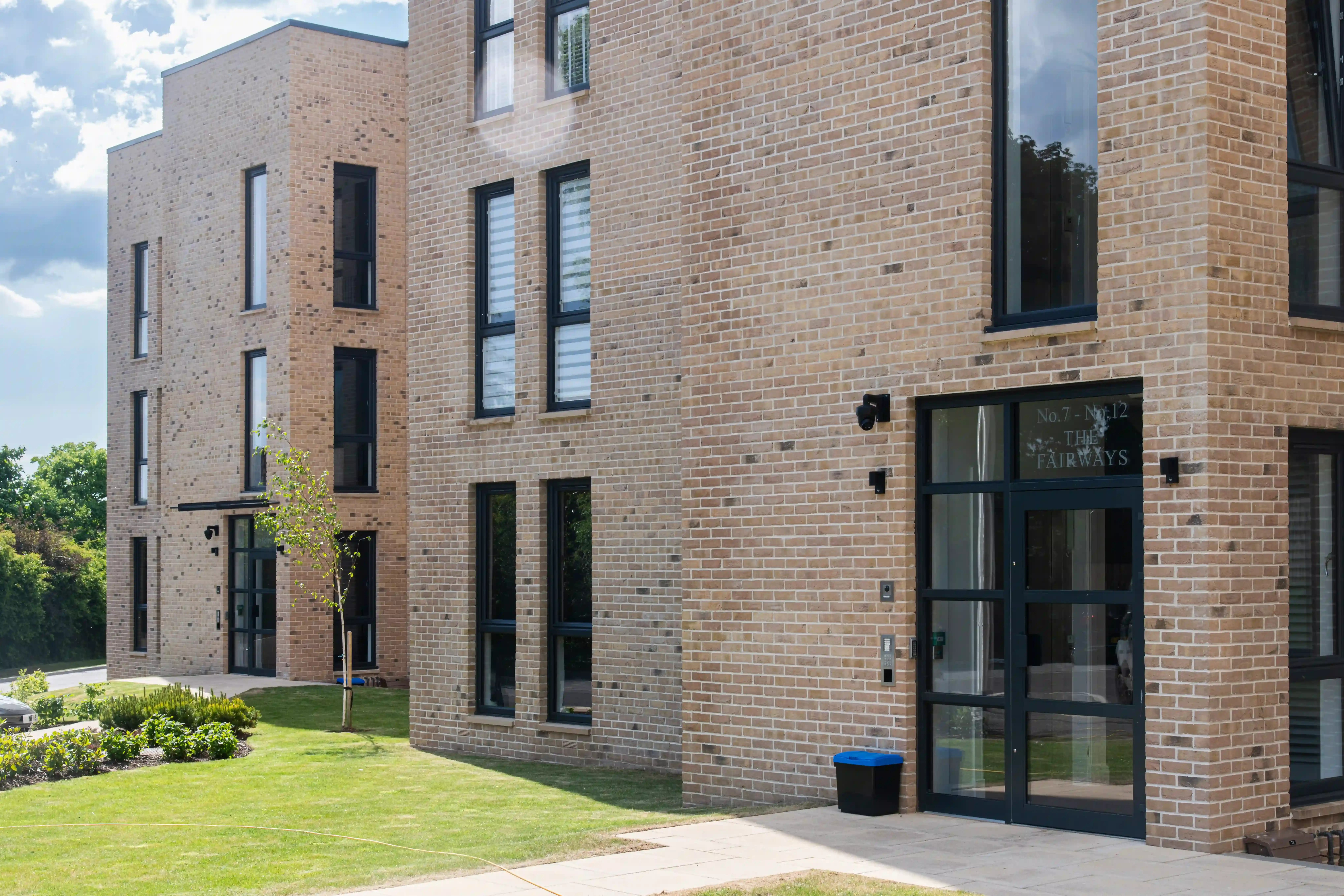 The Fairways Golf Club, Strathaven, Ivanhoe Cream Original Bricks