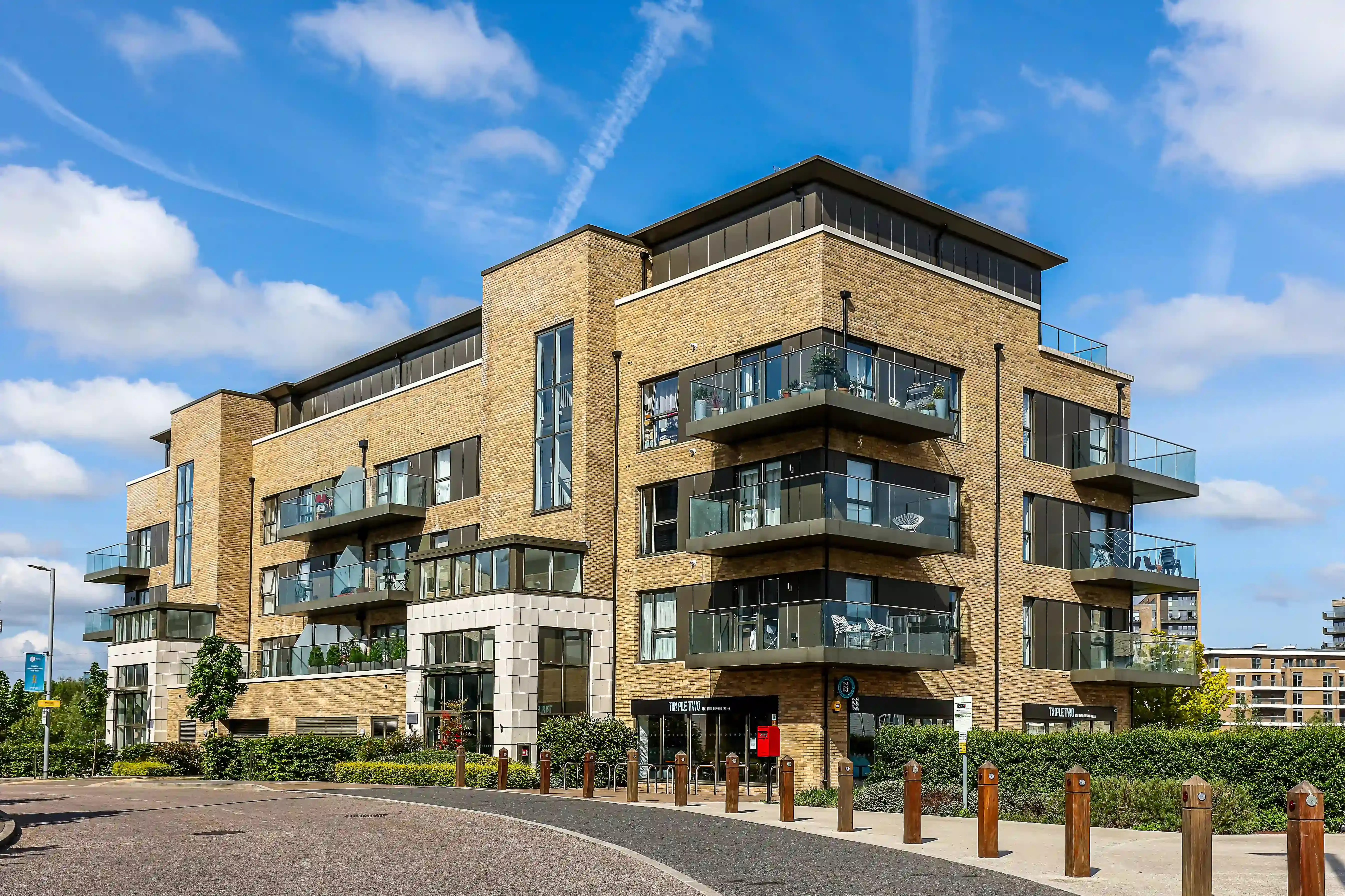 Green Park Village, Reading, Niveus Bricks