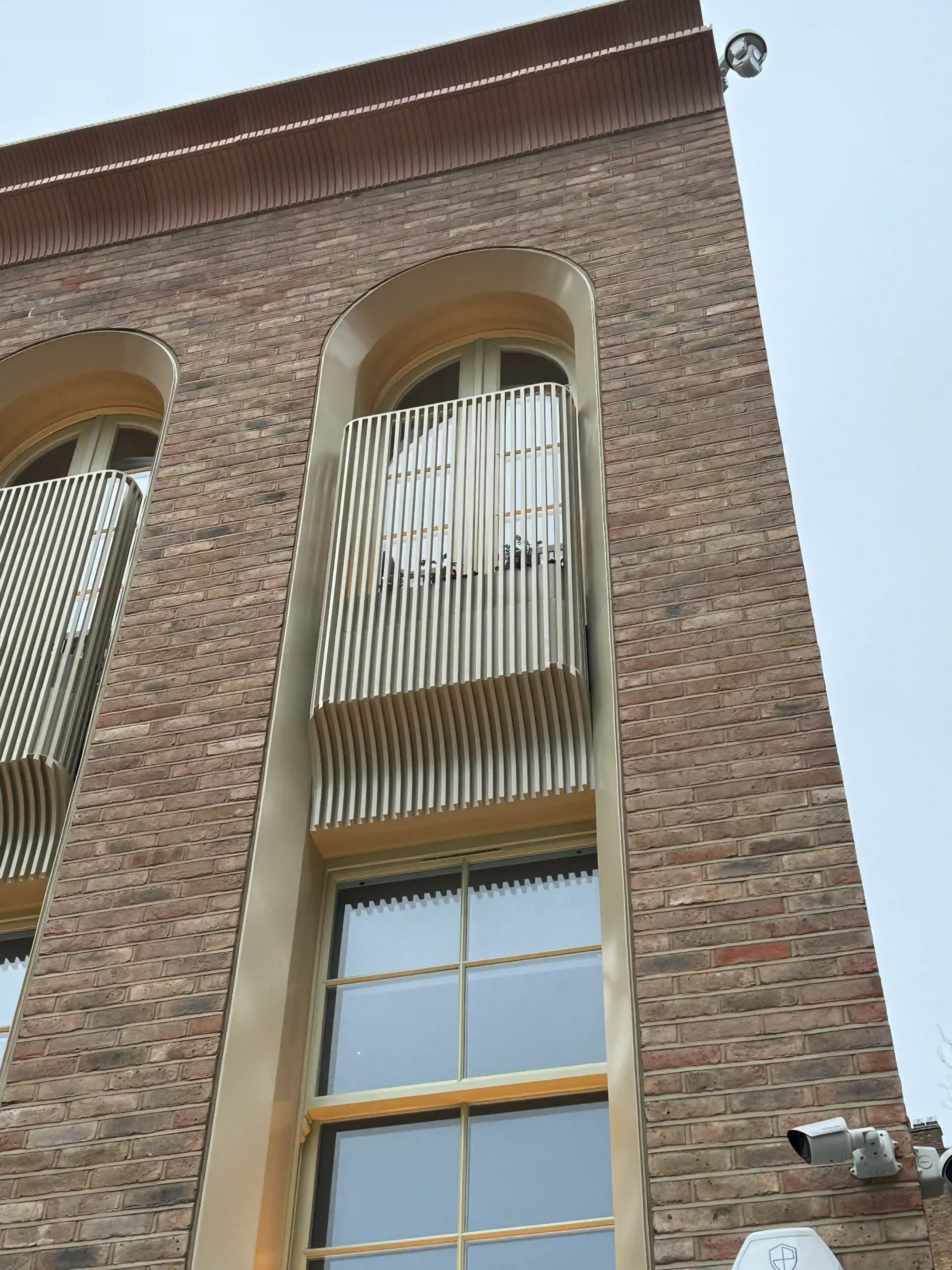 Ilona Rose House - Cooksbridge Rustic Blend bricks