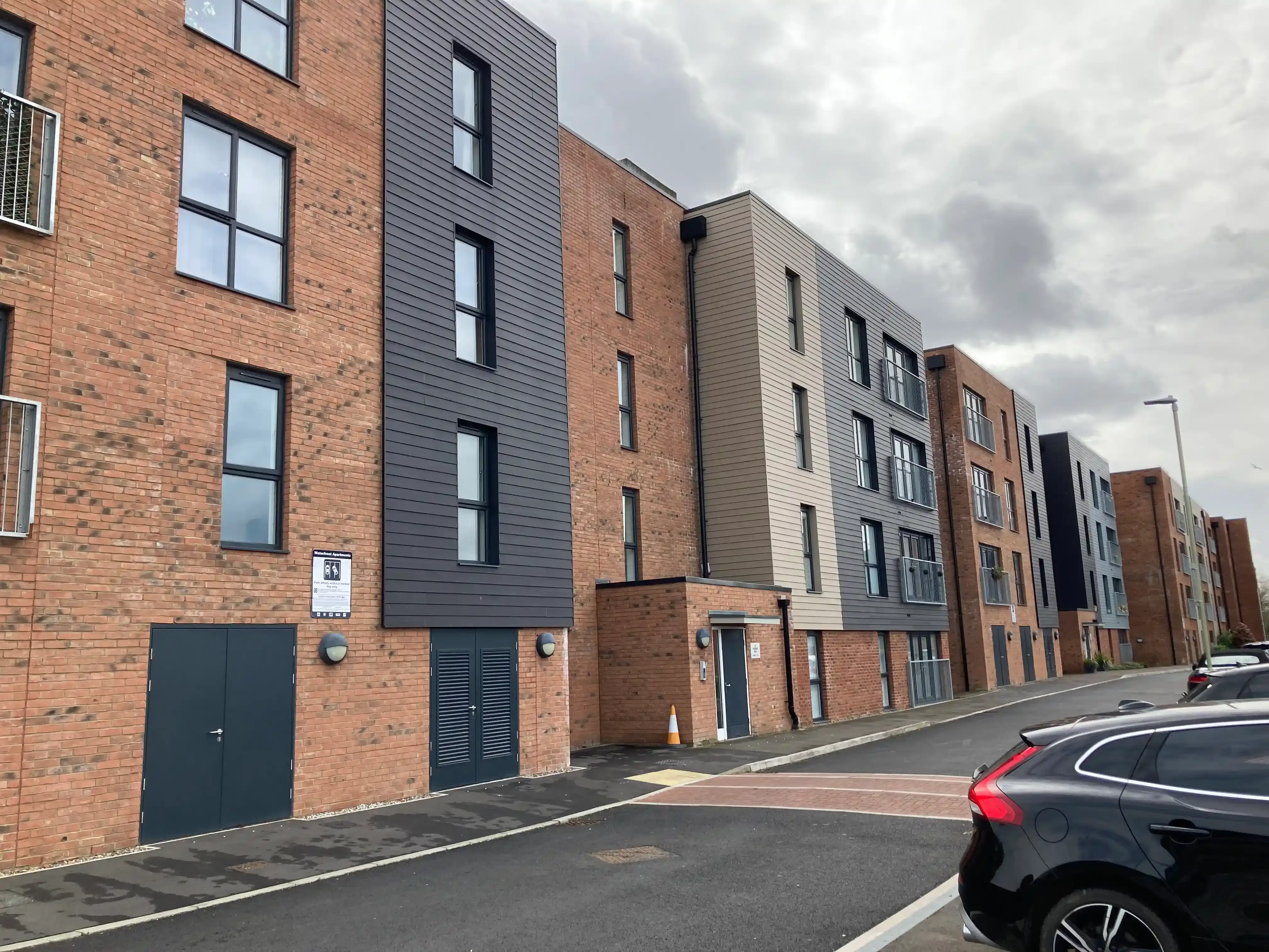 Brick types: Leicester Weathered Red, Arden Weathered Red
