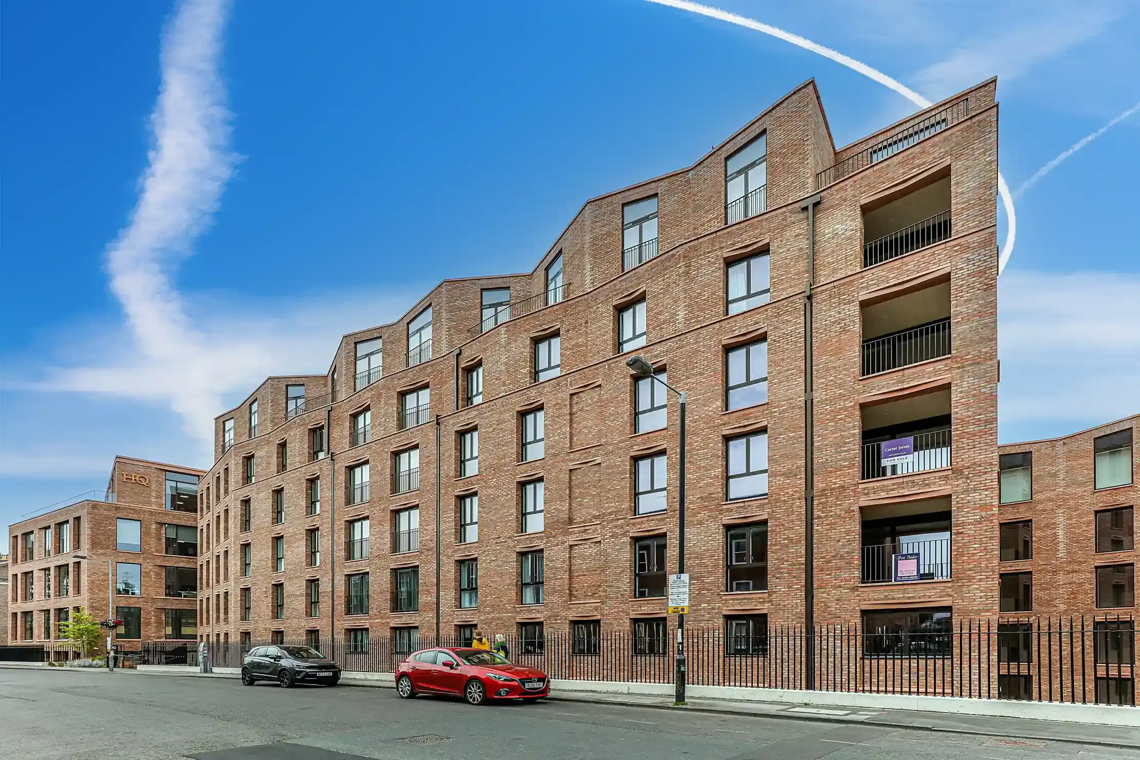 Hudson Quarter - Birtley Old English Buff bricks