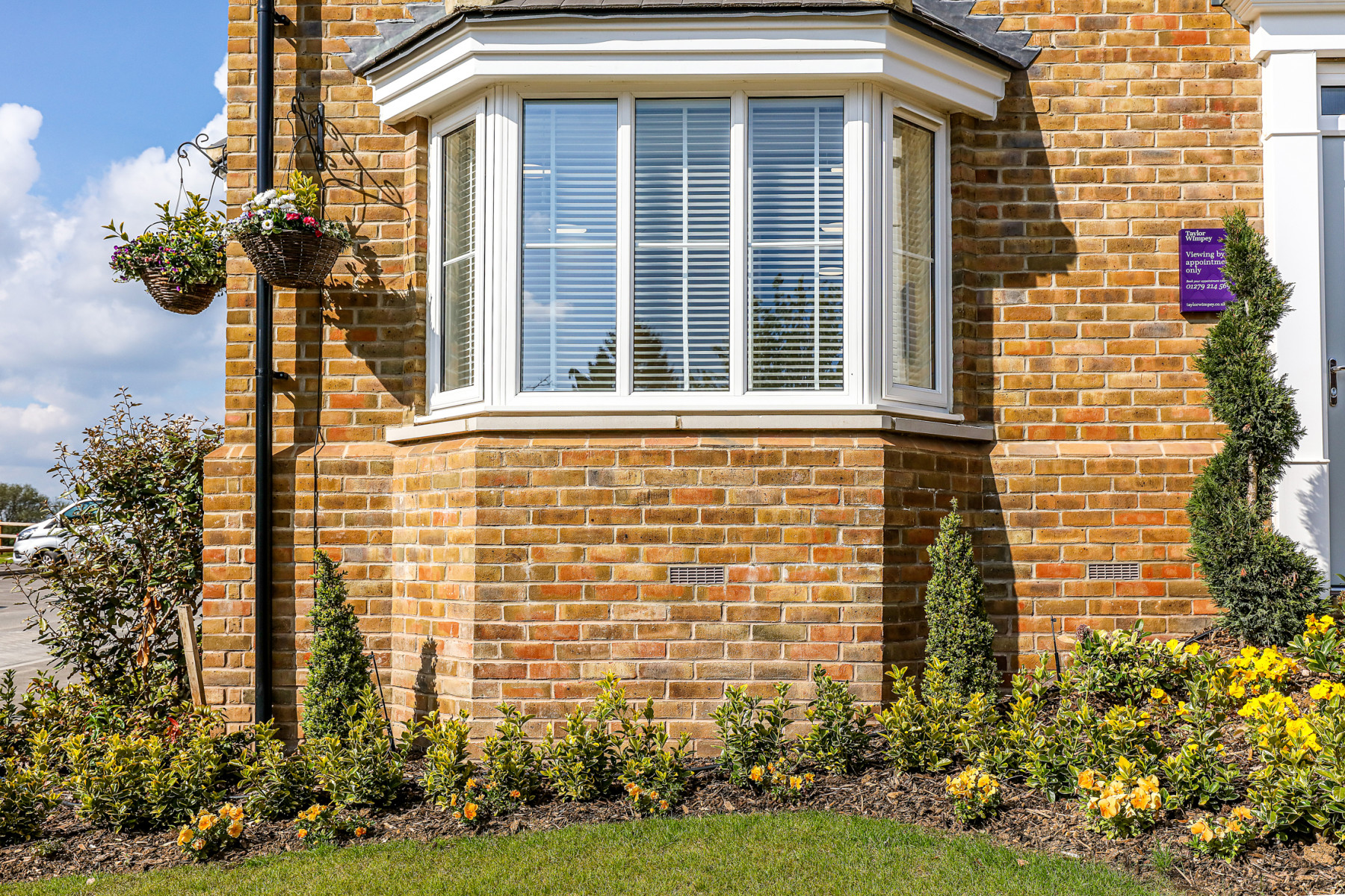taylor wimpey - tudor park - bricks (1)