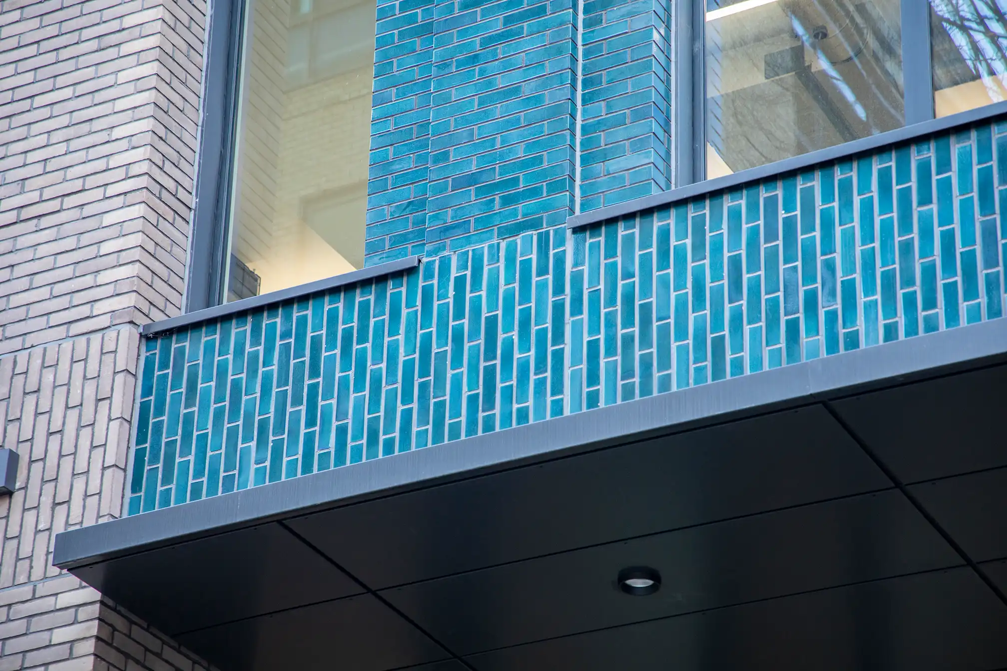 10 Brindley Place - MechSlip and Brick Slips - Leicester Grey Stock, Atlas Dark Grey and Blue Glazed