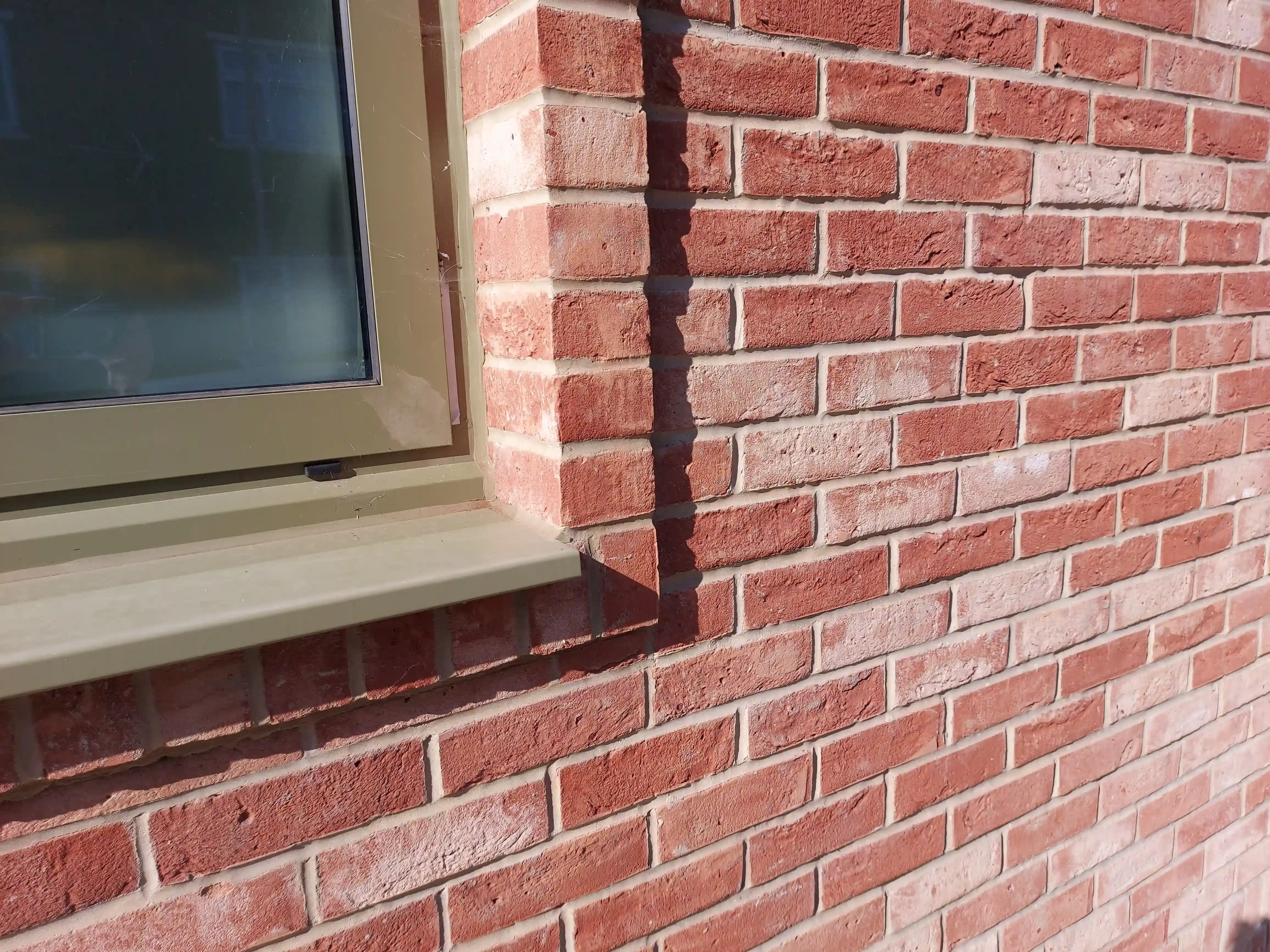 Mossford Court, Ilford, Rosa Blanca Bricks