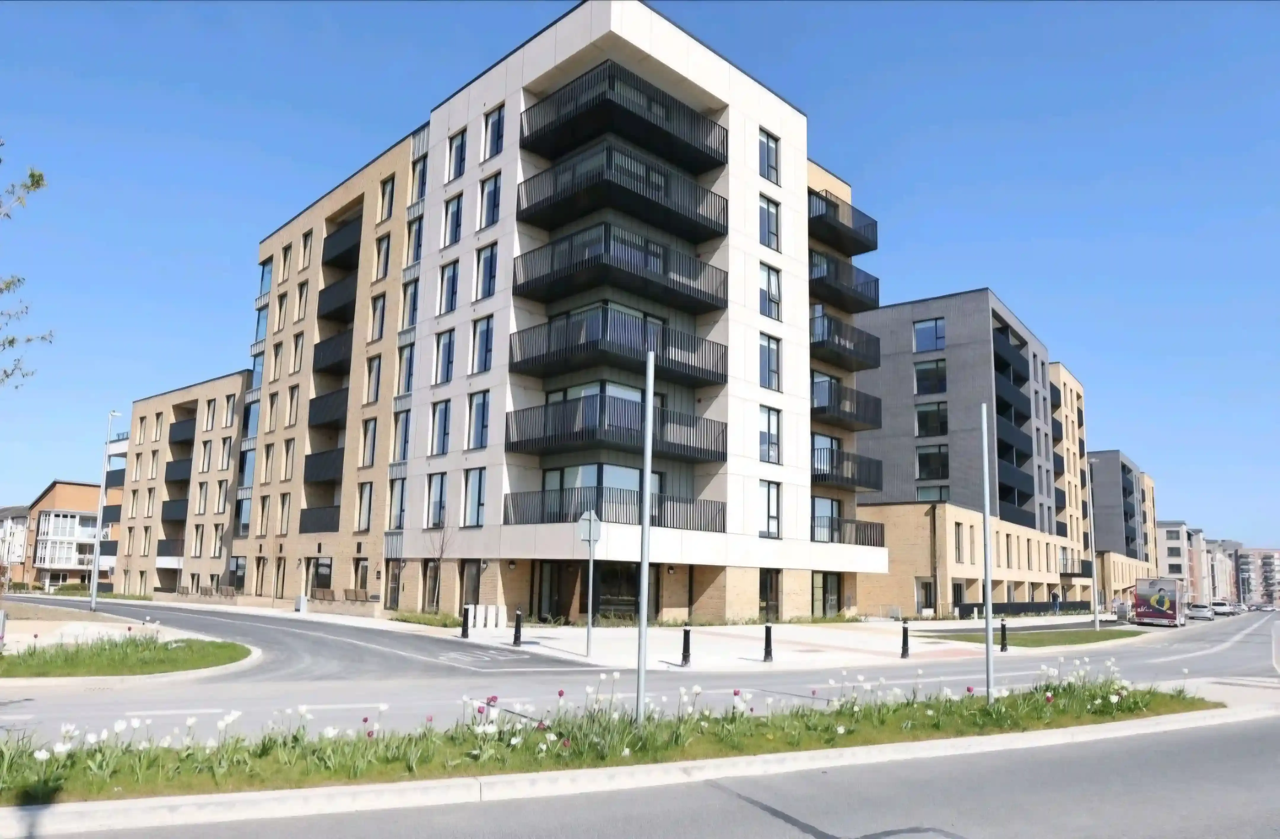 Ivanhoe Cream Original & Staffordshire Slate Blue Smooth - Belmayne, Clare Hall, Ireland