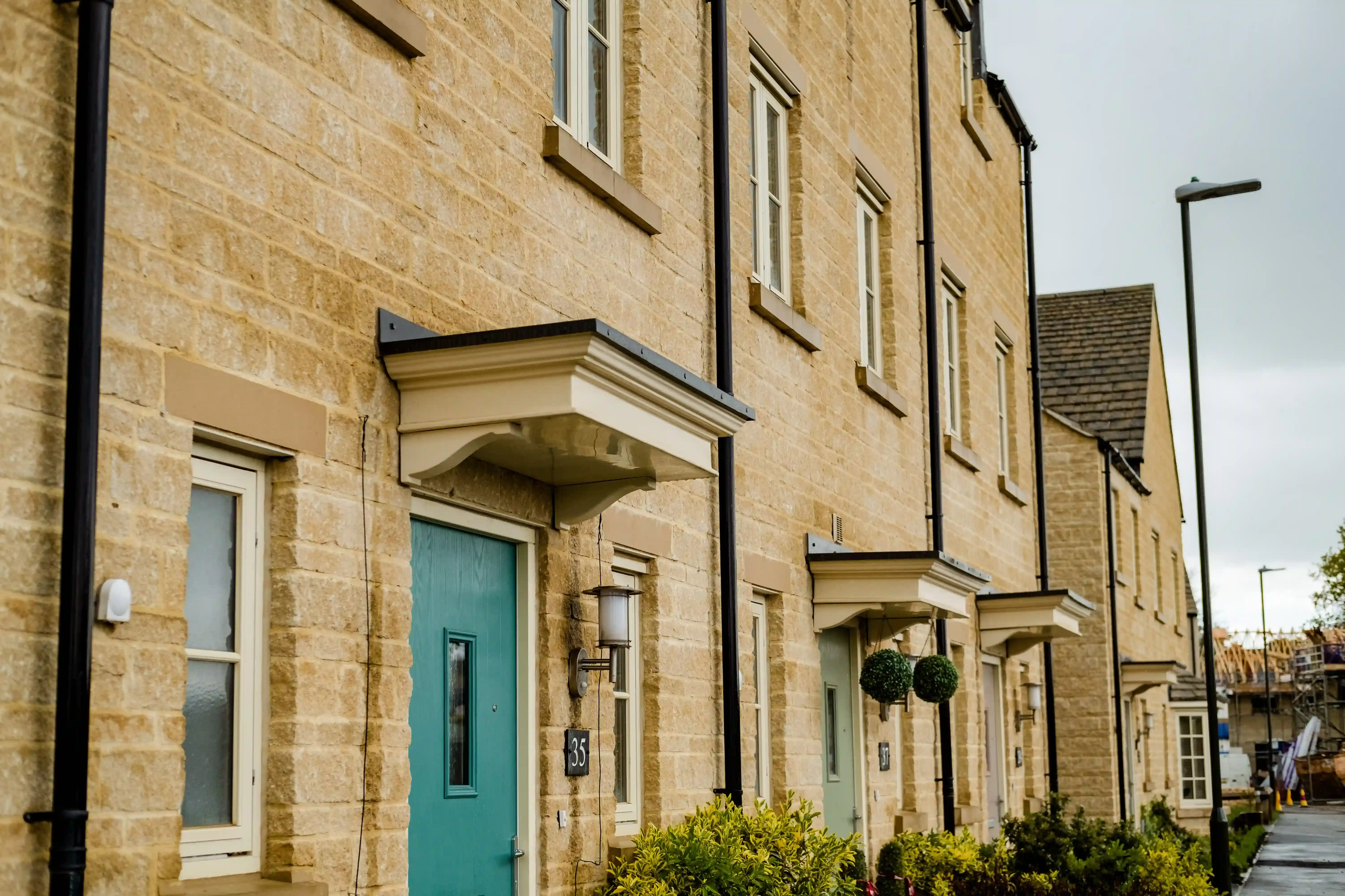 Walling Stone - Miller Homes, Highfields, London Road, Tetbury