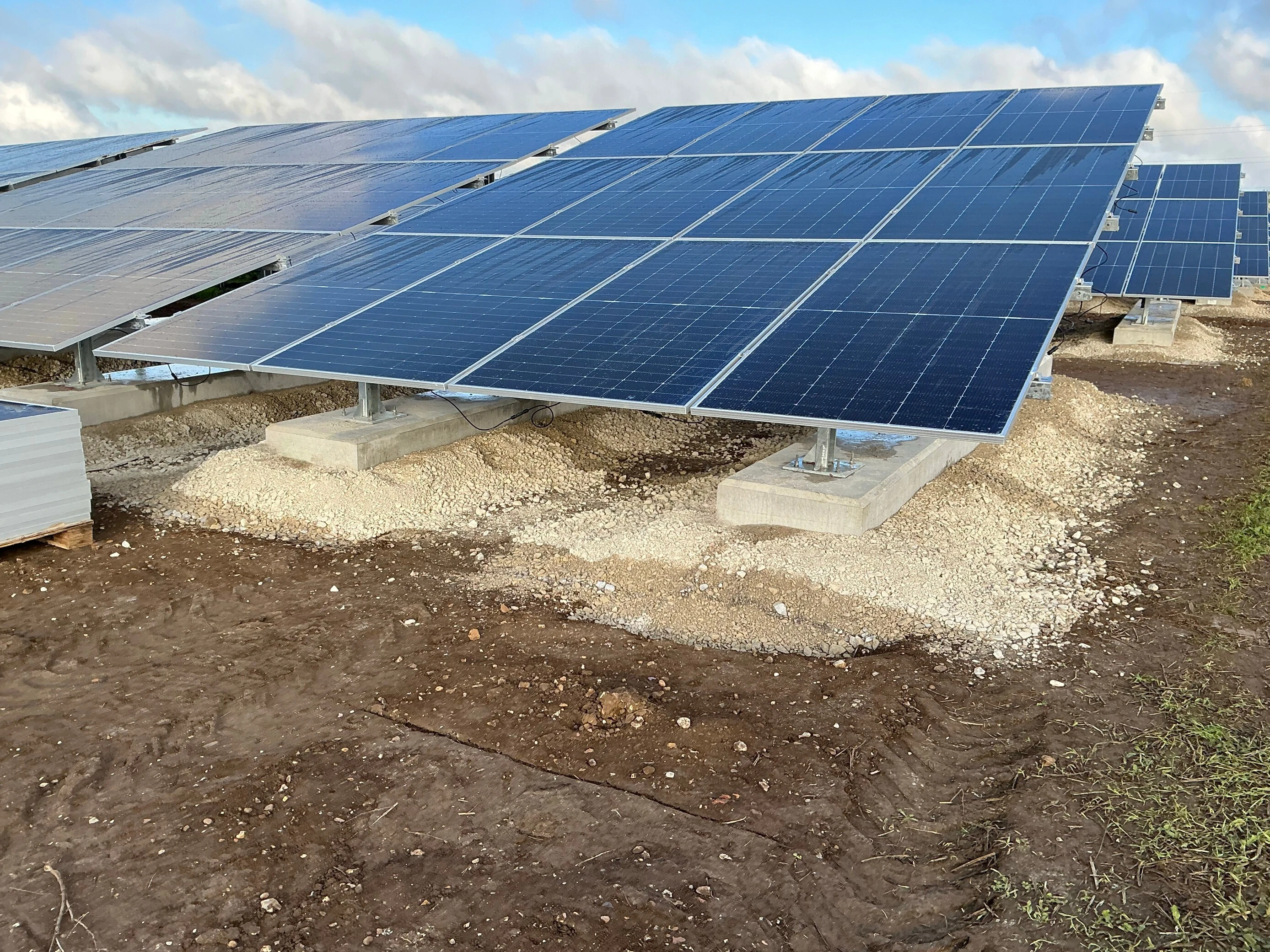 Bespoke concrete solar bases