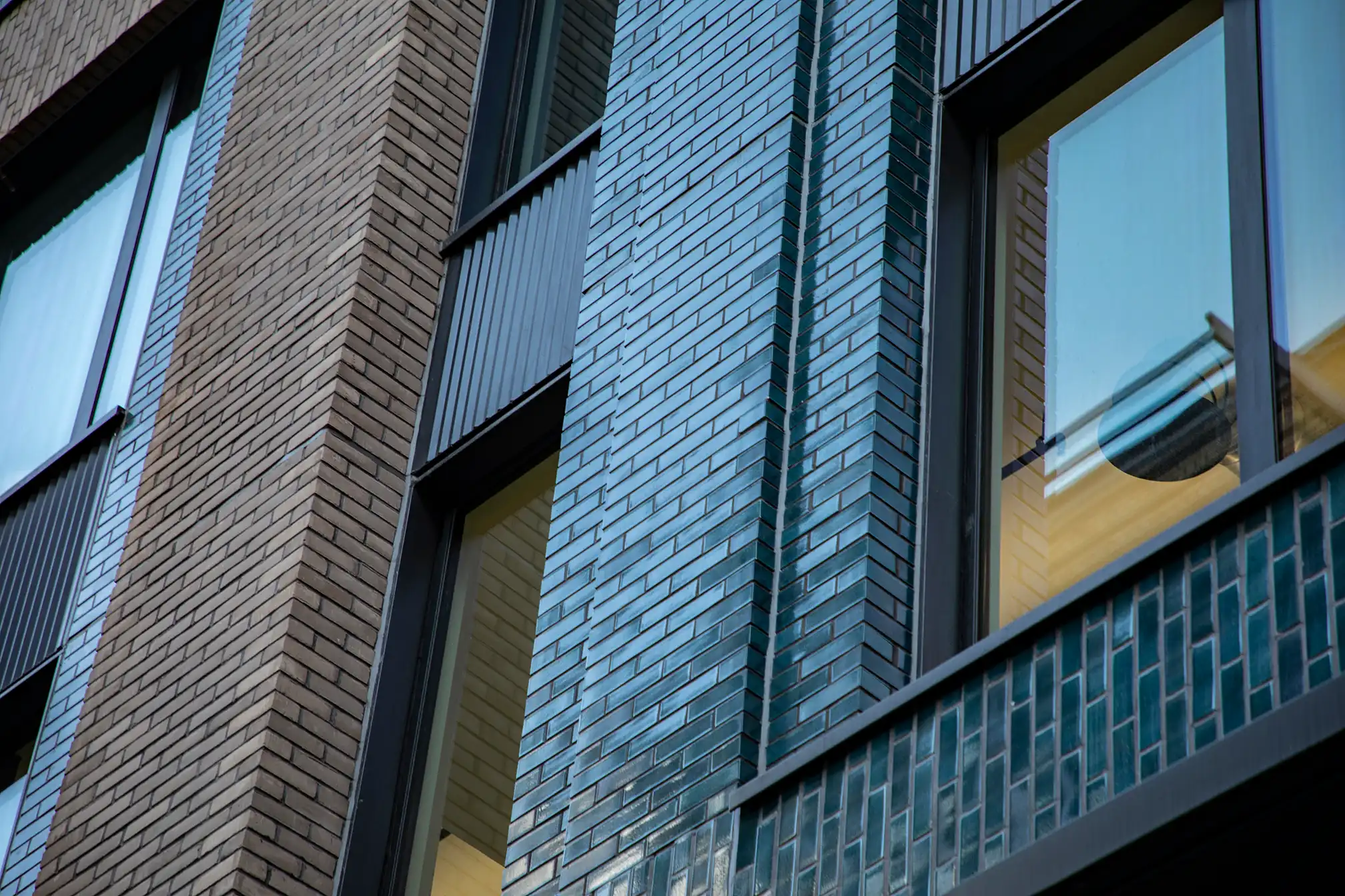 10 Brindley Place - MechSlip and Brick Slips - Leicester Grey Stock, Atlas Dark Grey and Blue Glazed