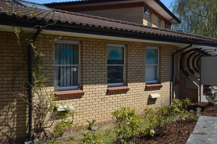 Mixed Buff Rustic - Bricks - Ibstock