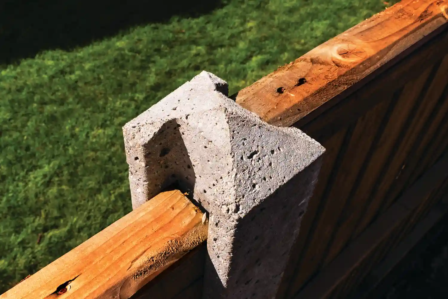 strongcast professional range fence posts installed