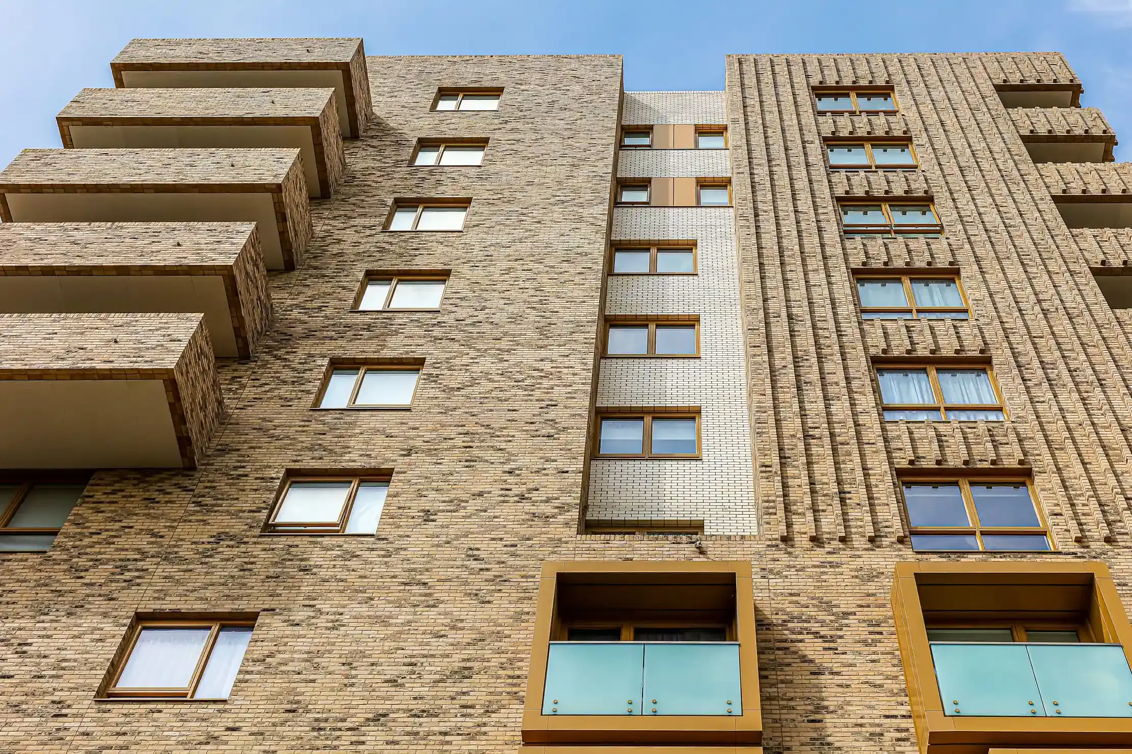 Southmere village - New ivanhoe cream bricks