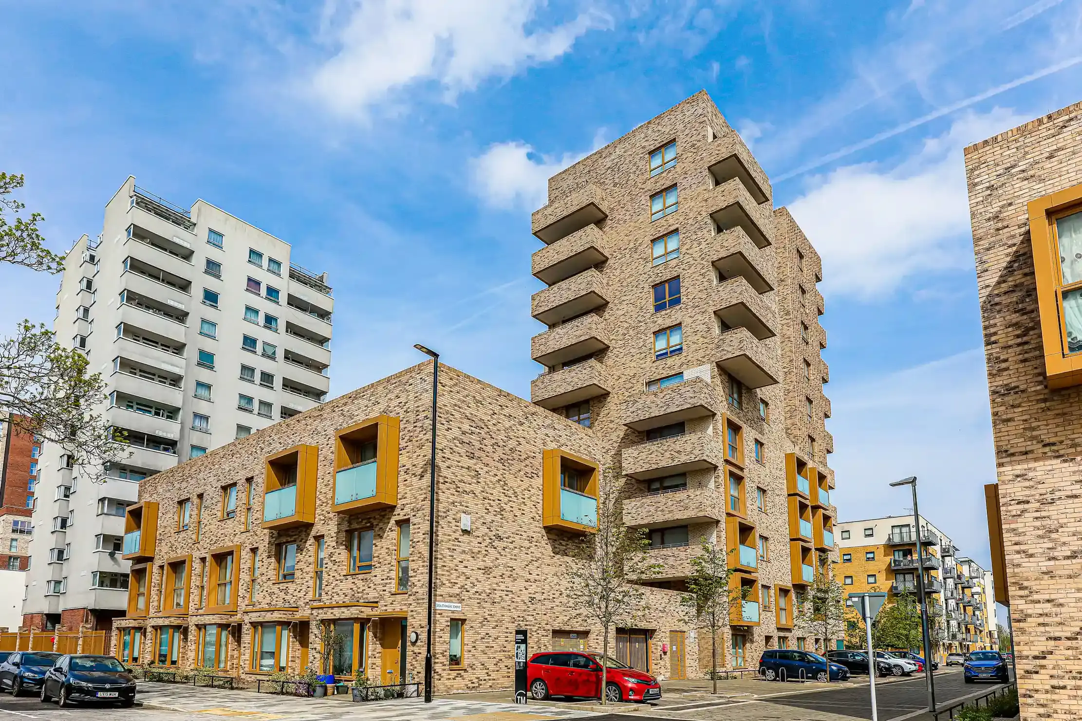 Southmere village - New ivanhoe cream bricks