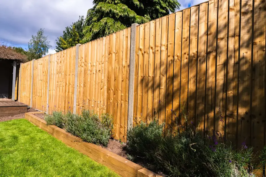 professional range fence post