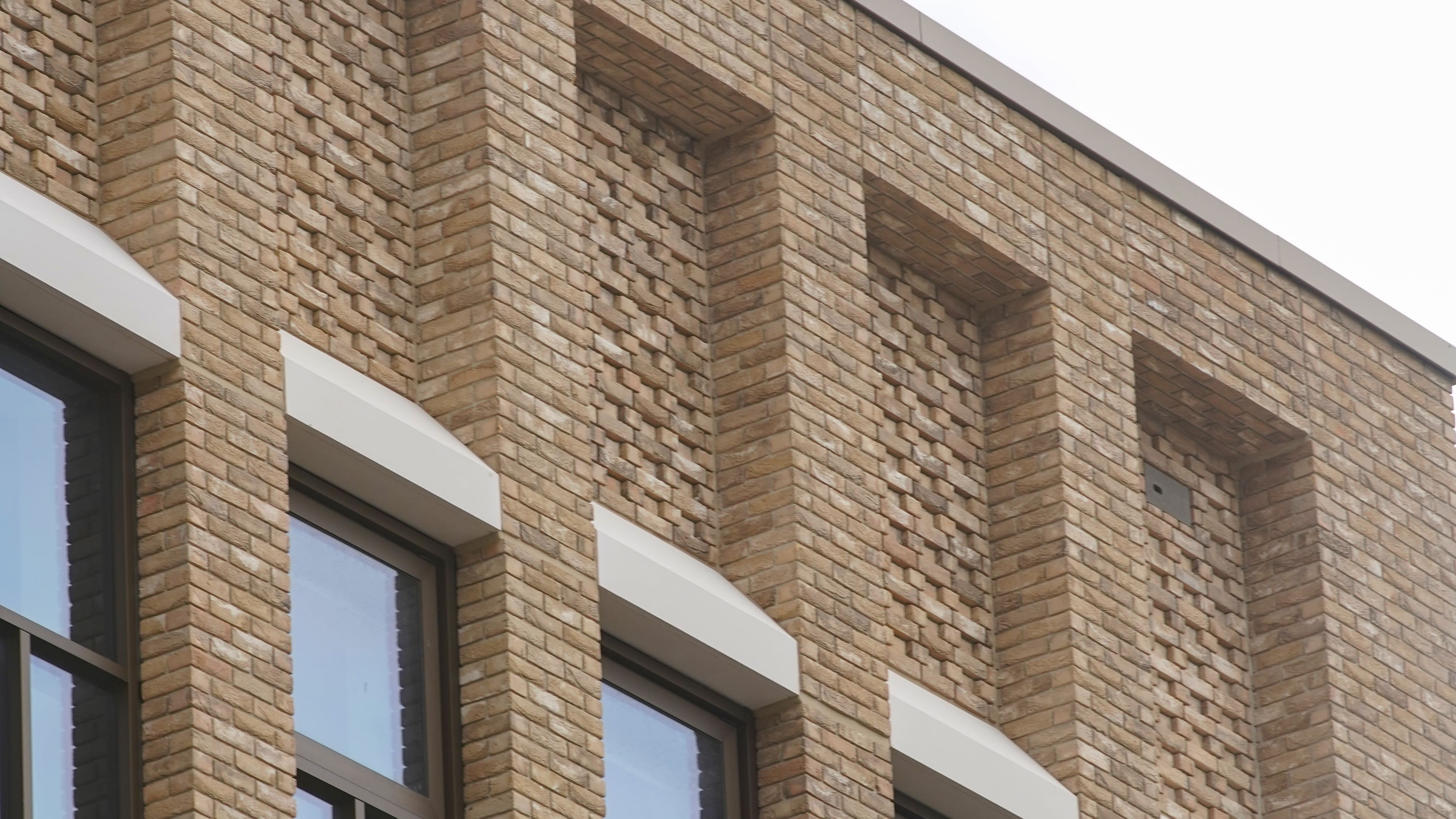 Birmingham University - Brick-faced GRC (2)