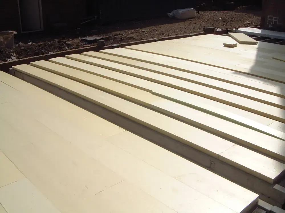 Tetris insulated flooring