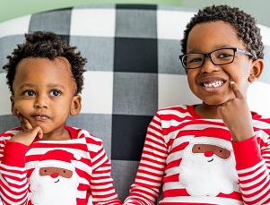 Cosy & Festive: Matching Christmas Pyjamas as the Perfect Gift