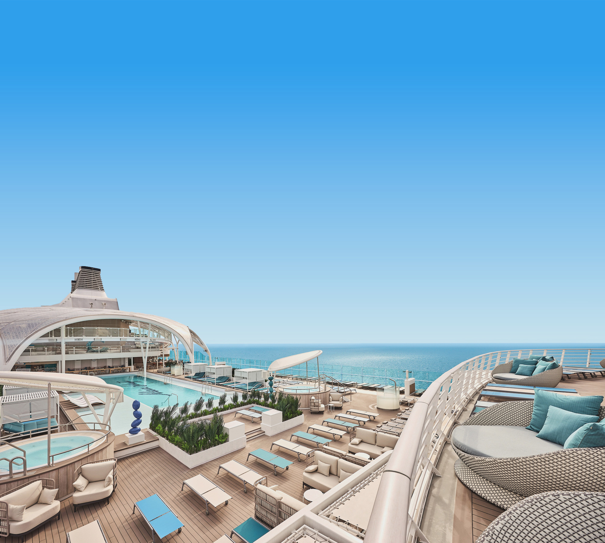 Mein Schiff Flow Aussenpool