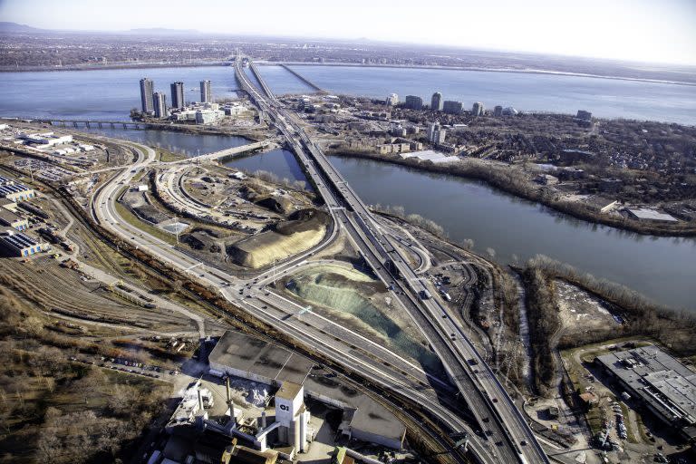 Construction-corridor-Pont-Samuel-De-Champlain-Vue-globale-11-decembre-2019-768x512