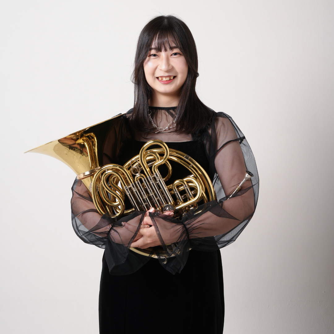 田嶋 詩織