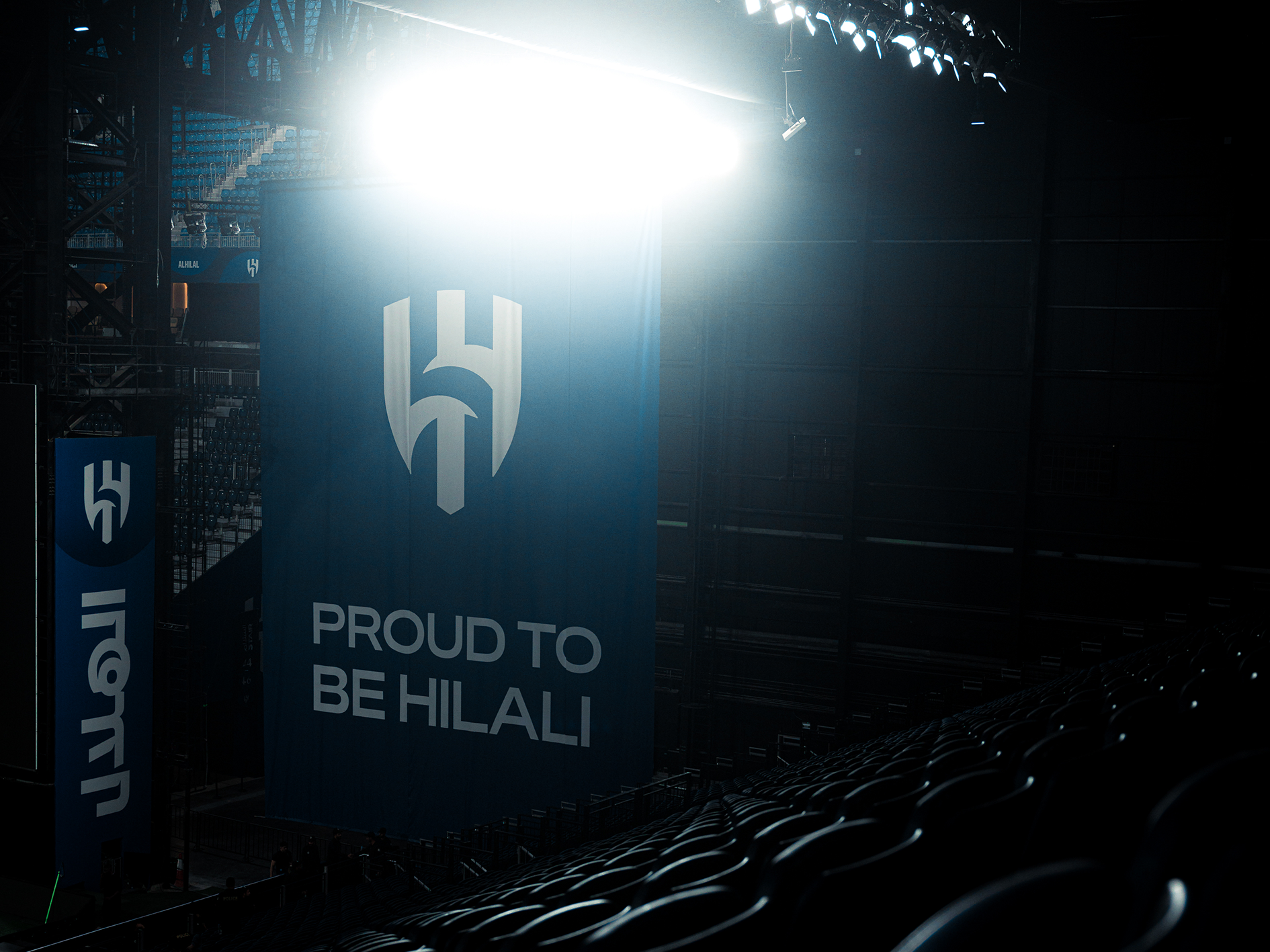 kingdom-arena-proud-blue-spotlight Image