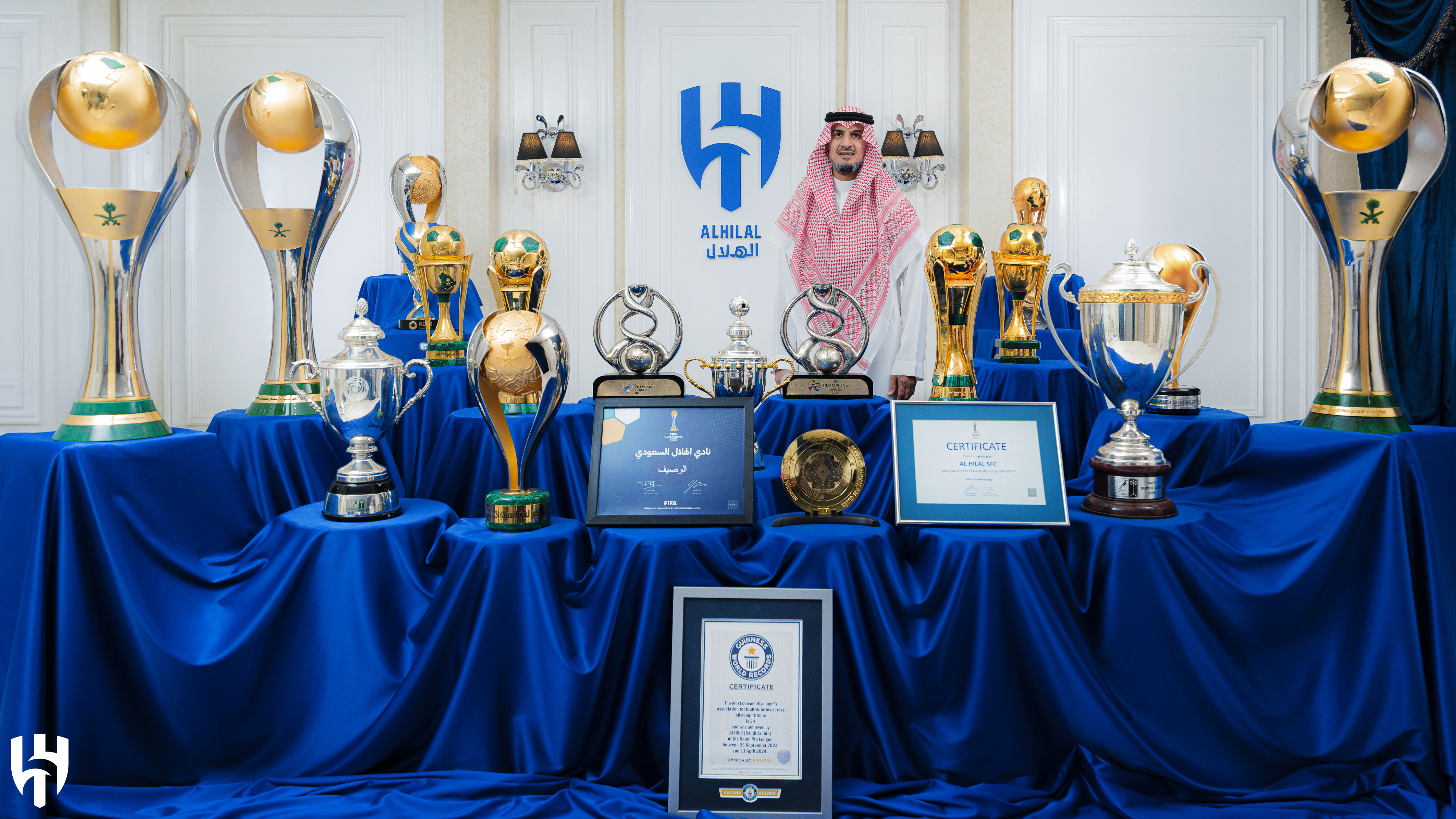 Fahad Al-Mefareej with trophies Image
