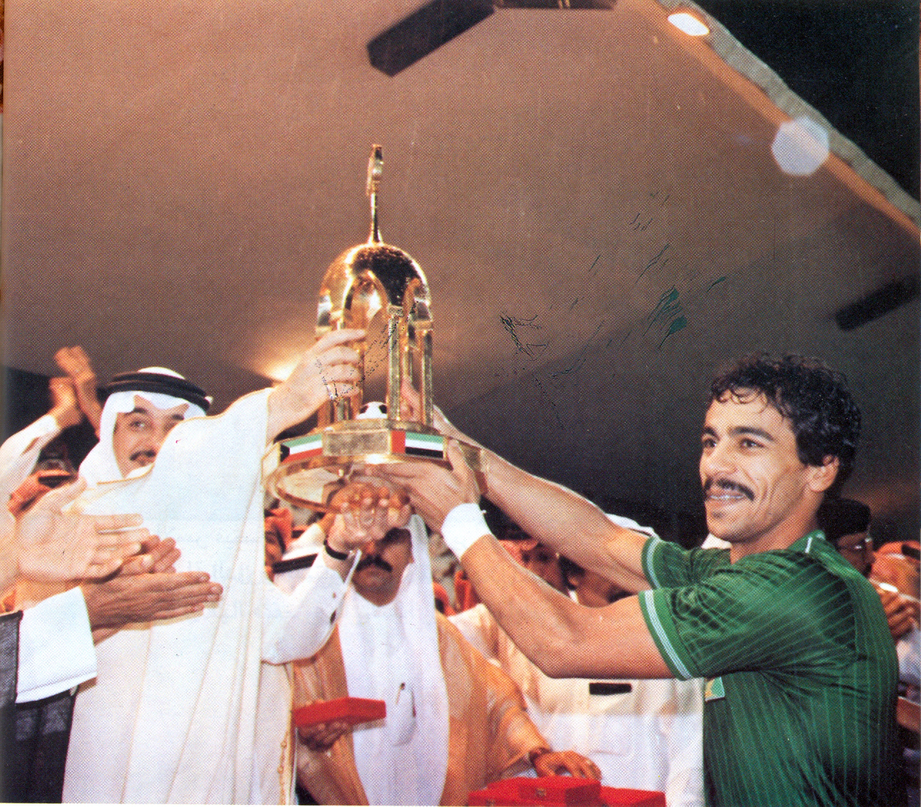 11 Club s Gulf Cup 1986 Image
