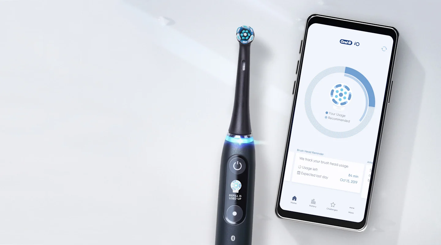 Téléchargez l’application Oral-B pour suivre l’utilisation de la brossette de votre brosse à dents