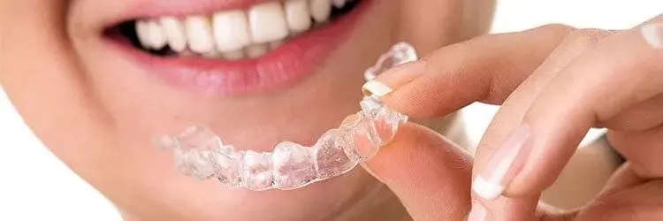 Types de protège-dents de sport pour protéger les dents article banner