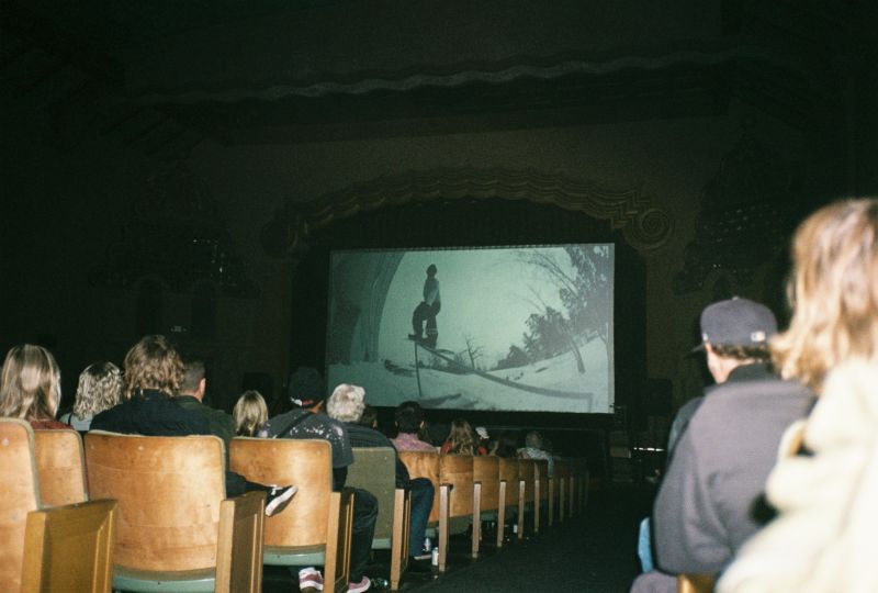 beyondmedals_bahamas_tour_movie_time_snowboarding