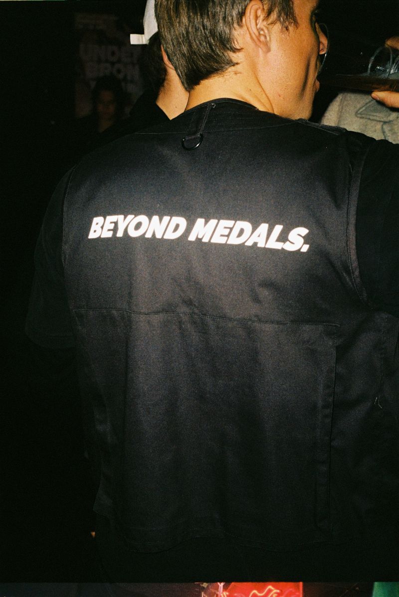 beyondmedals_bahamas_tour_kevin_backstrom_tor_lundstrom_backprint