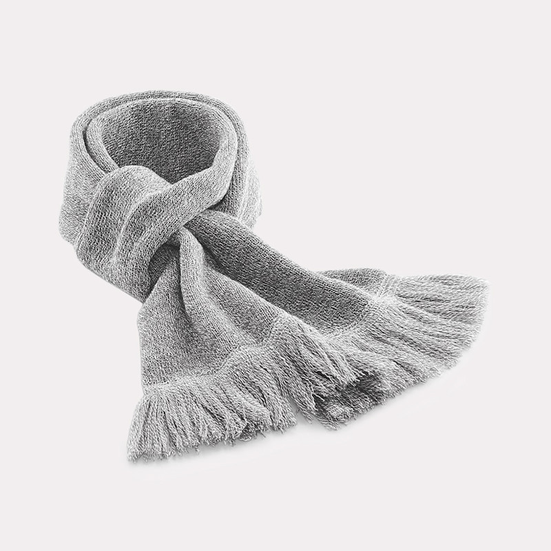 Echarpe tricotée "classique"
