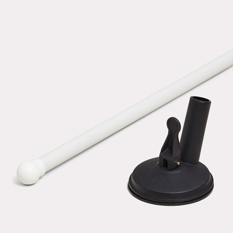 Suction cup with flagpole