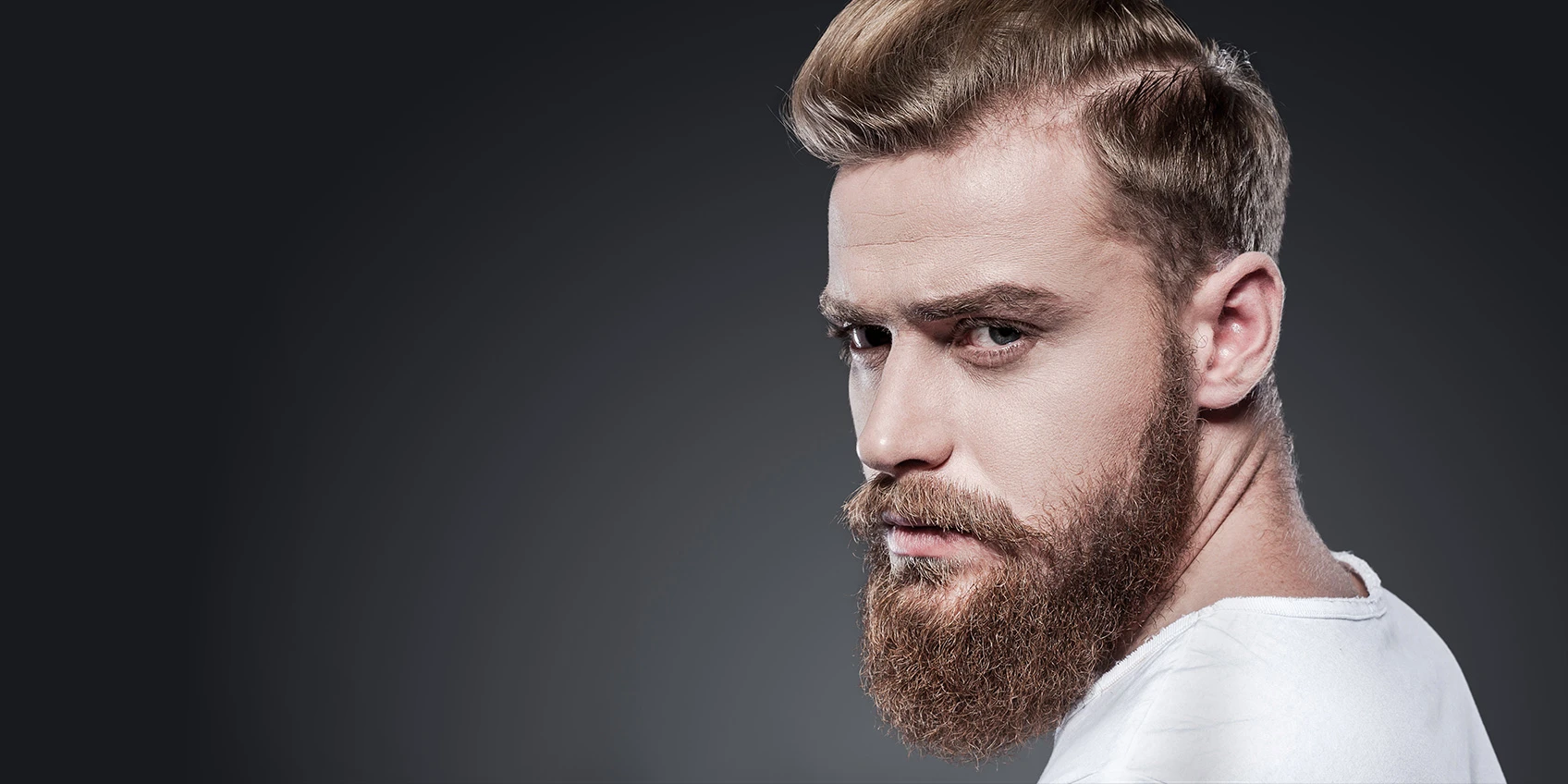 Comment faire pousser et tailler une barbe longue