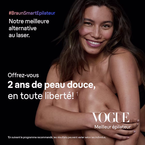 Image d'appréciation de la peau d'une femme profitant de la tranquillité de 2 ans de peau douce.