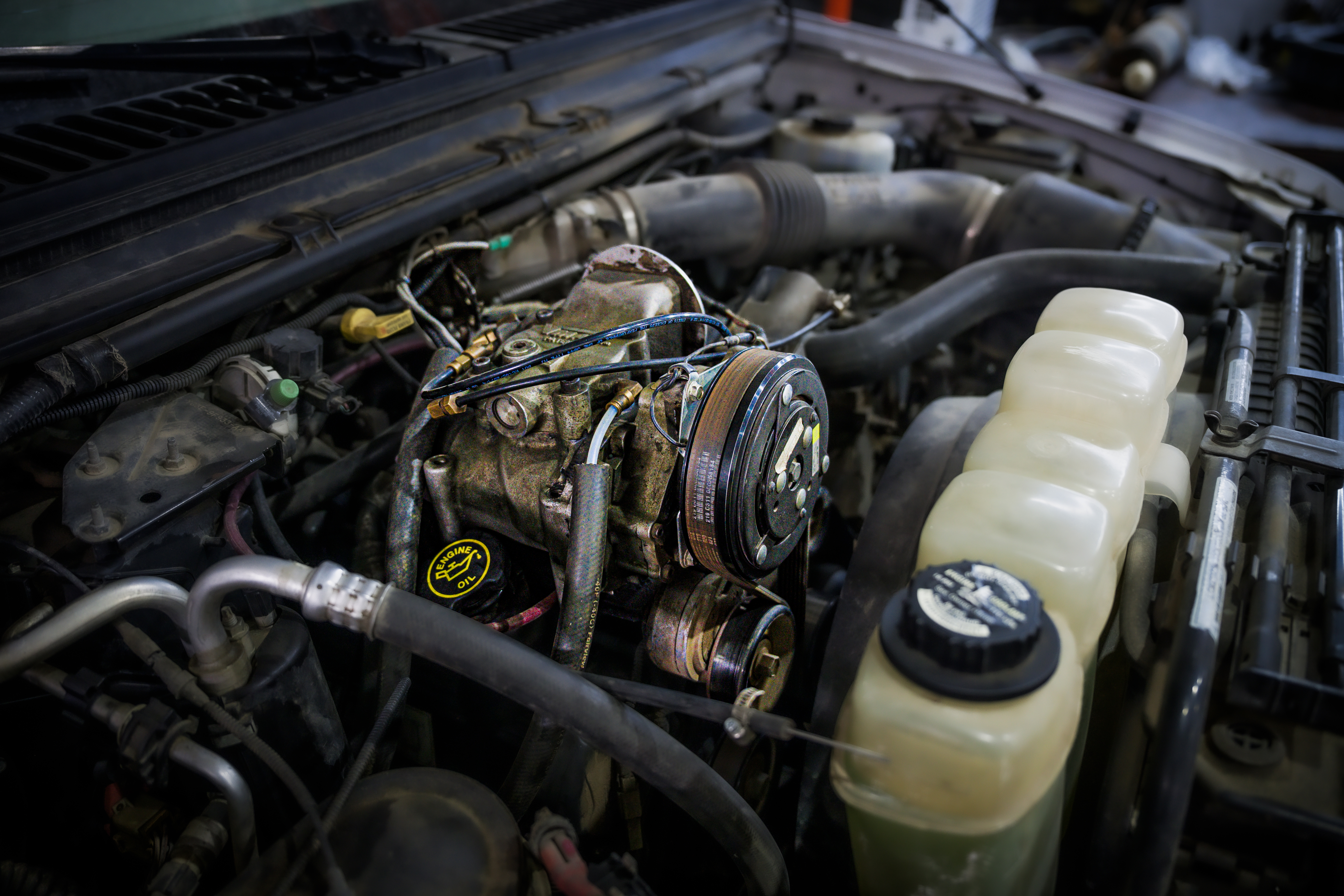 Why You Might Not Want Underhood Air Compressors