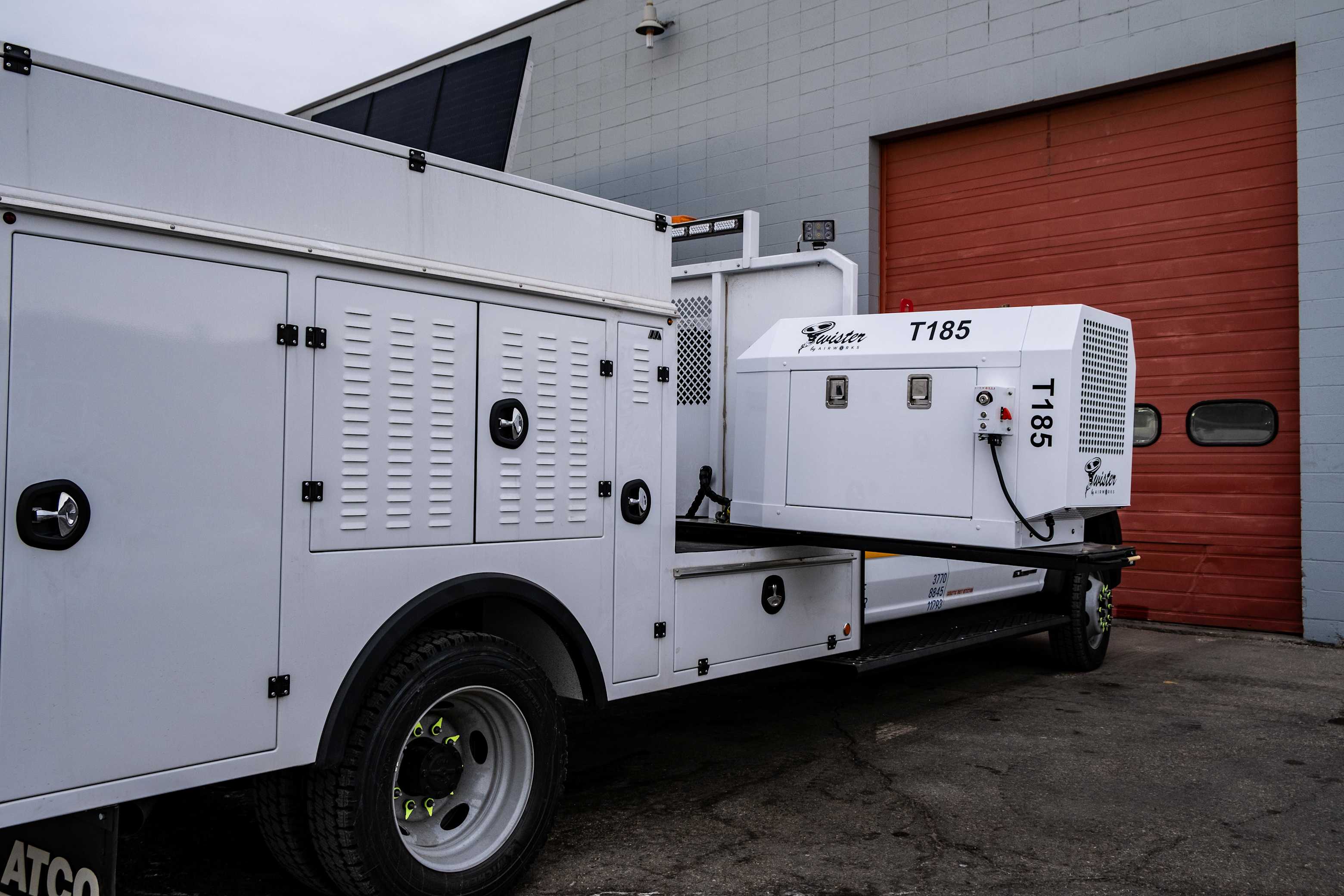 What We Can Do For Service Trucks | Airworks Compressors Corp.