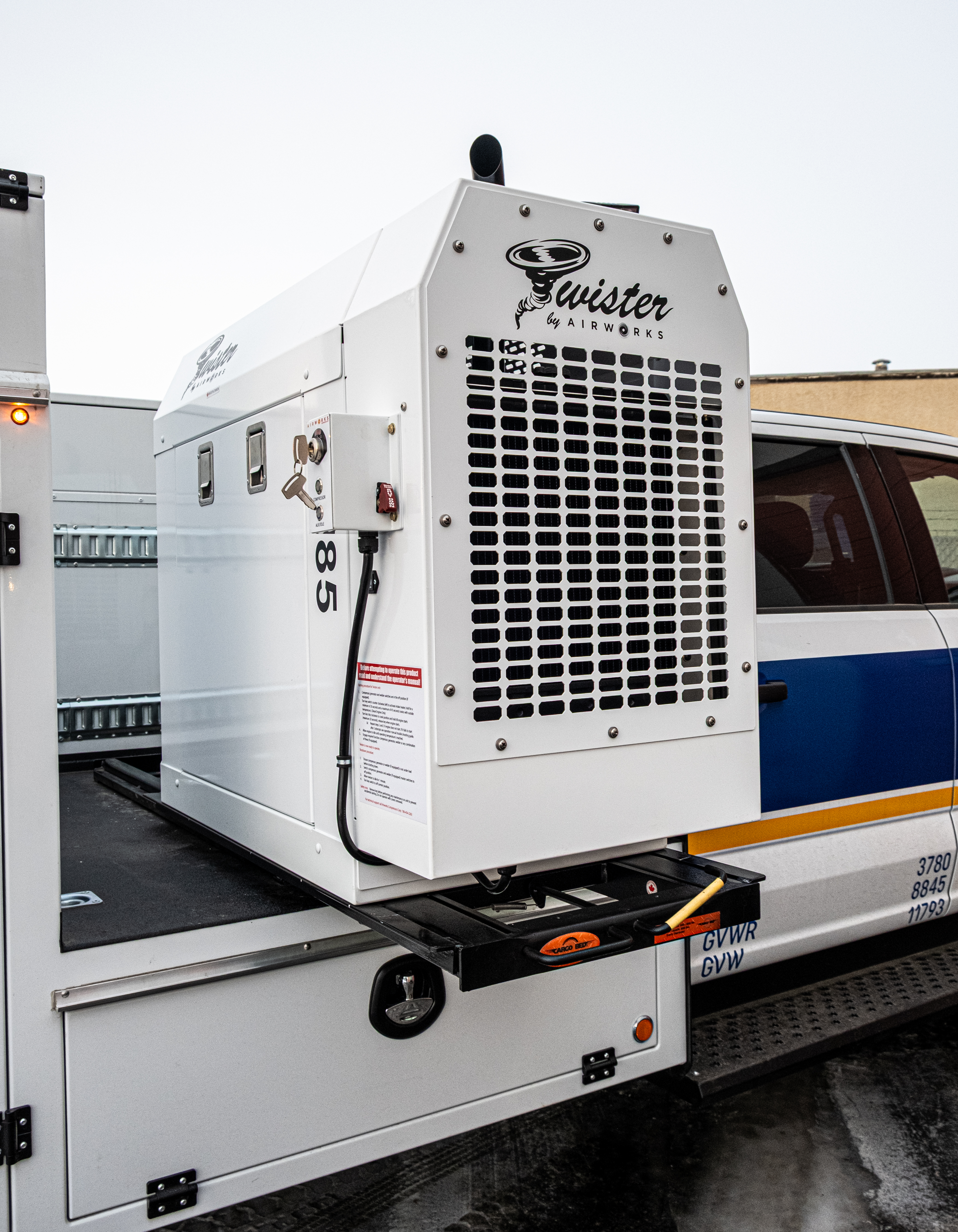 Air Compressor Buying Guide: Size, CFM, and PSI